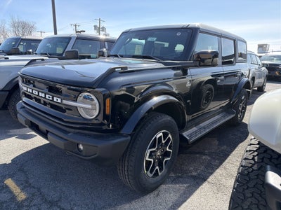 2026 Ford Bronco Outer Banks®