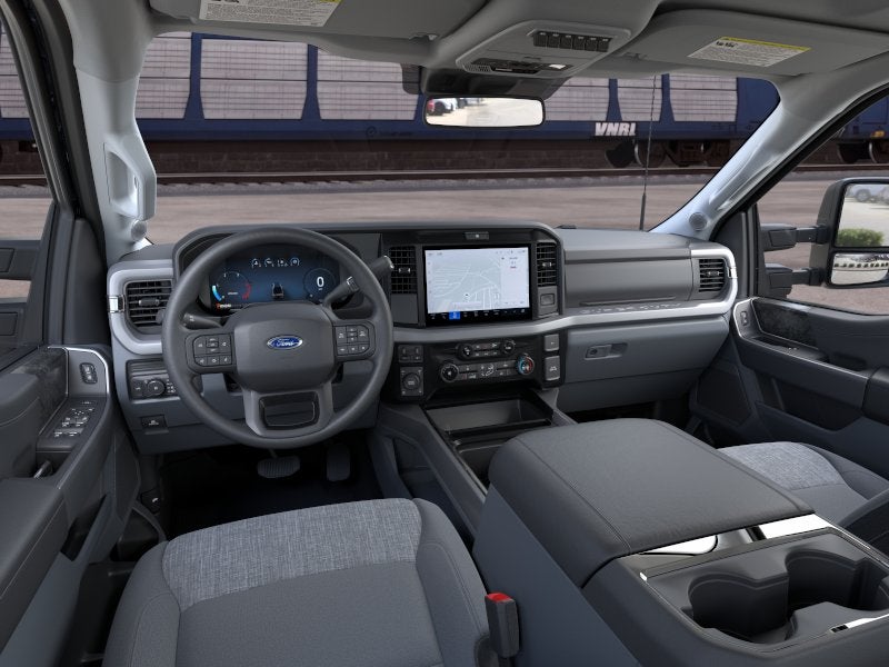 2026 Ford Super Duty F-350® XLT