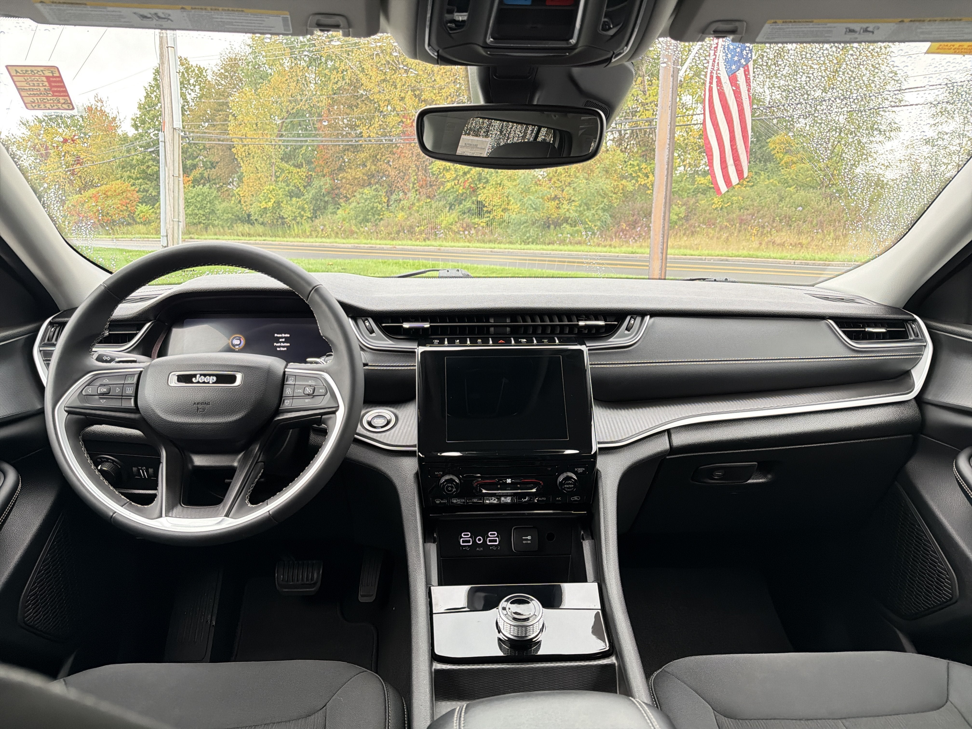 2024 Jeep Grand Cherokee Laredo