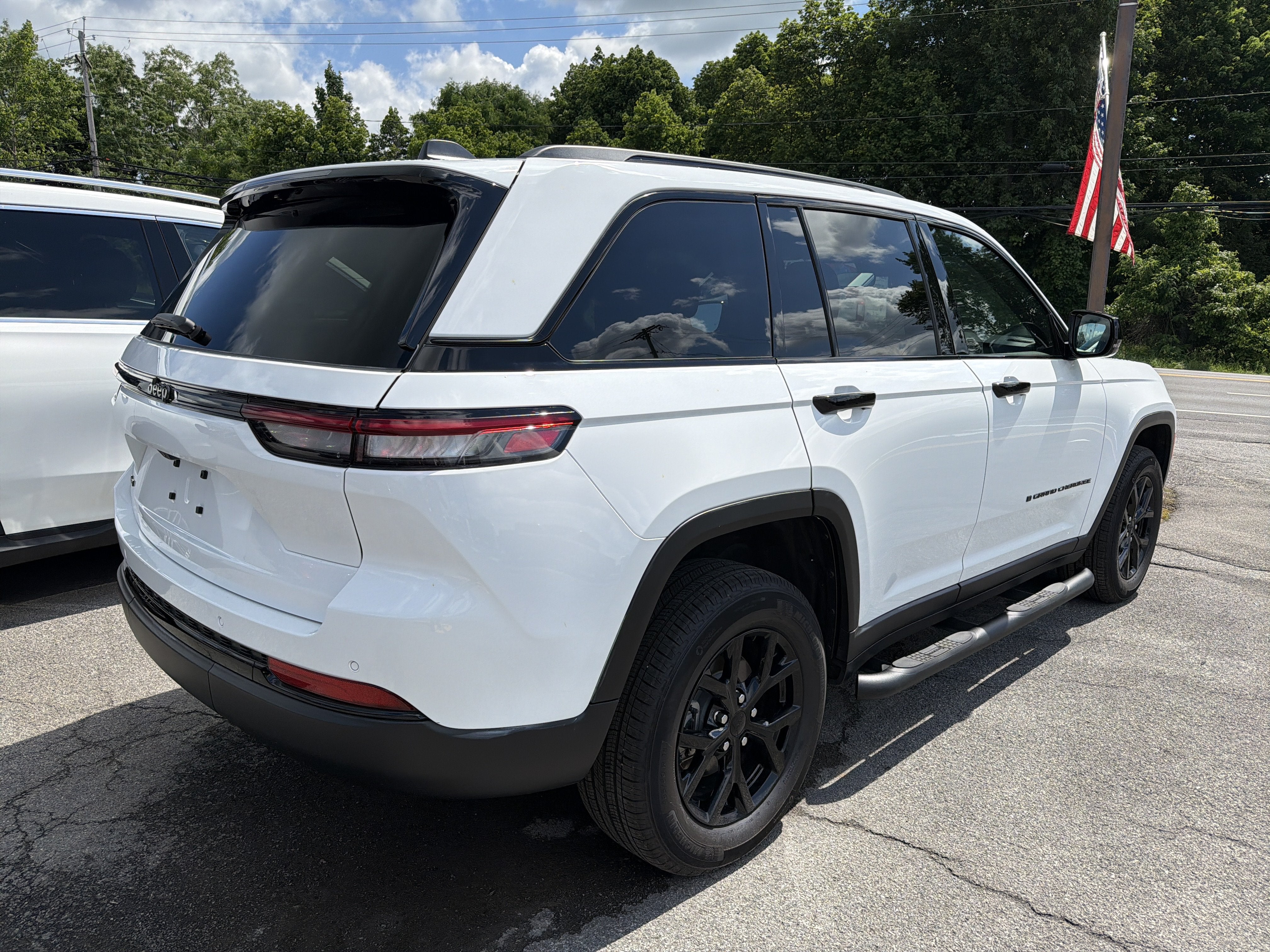 2025 Jeep Grand Cherokee Altitude