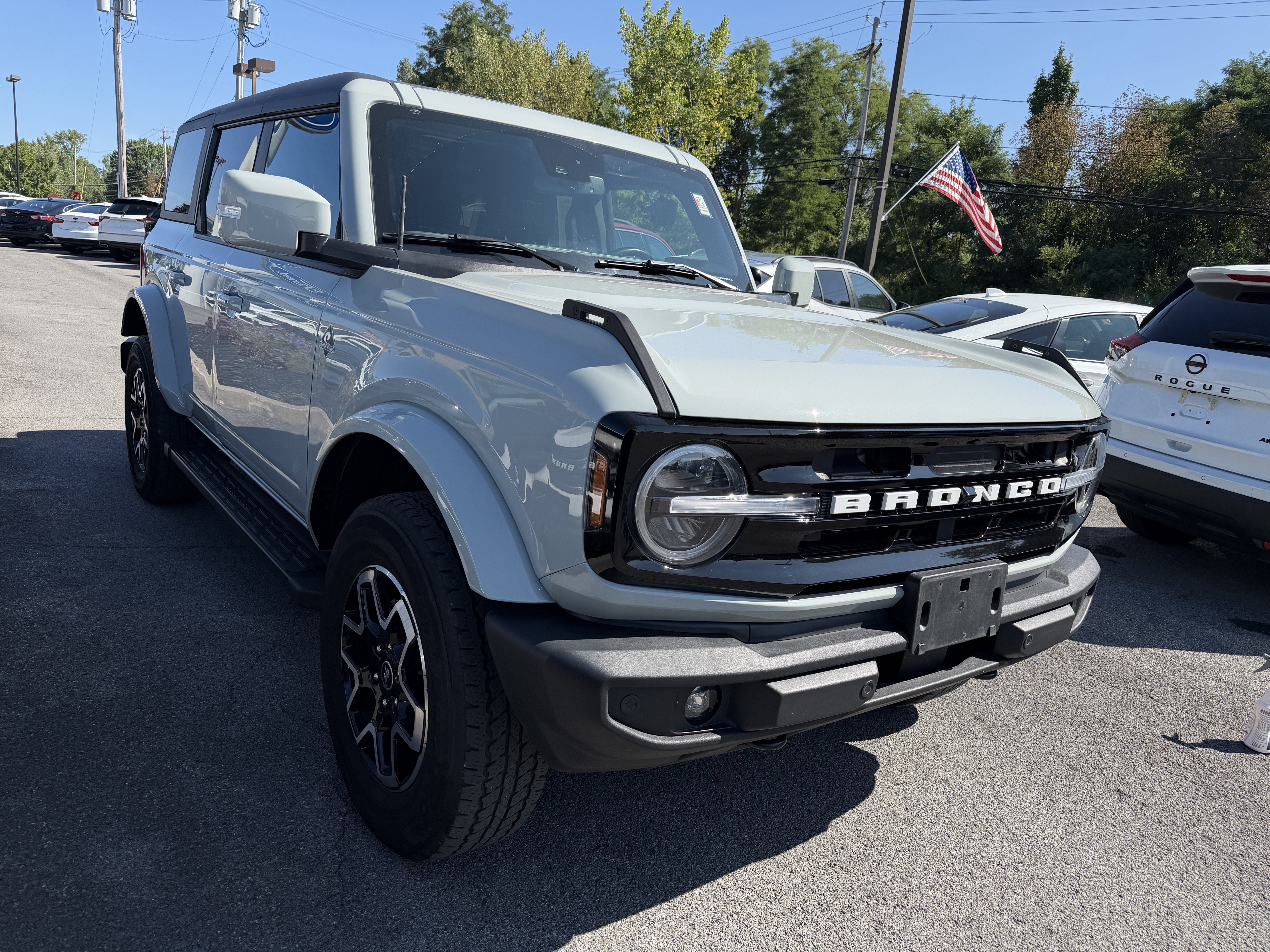 2024 Ford Bronco Outer Banks