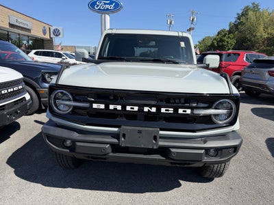 2024 Ford Bronco Outer Banks