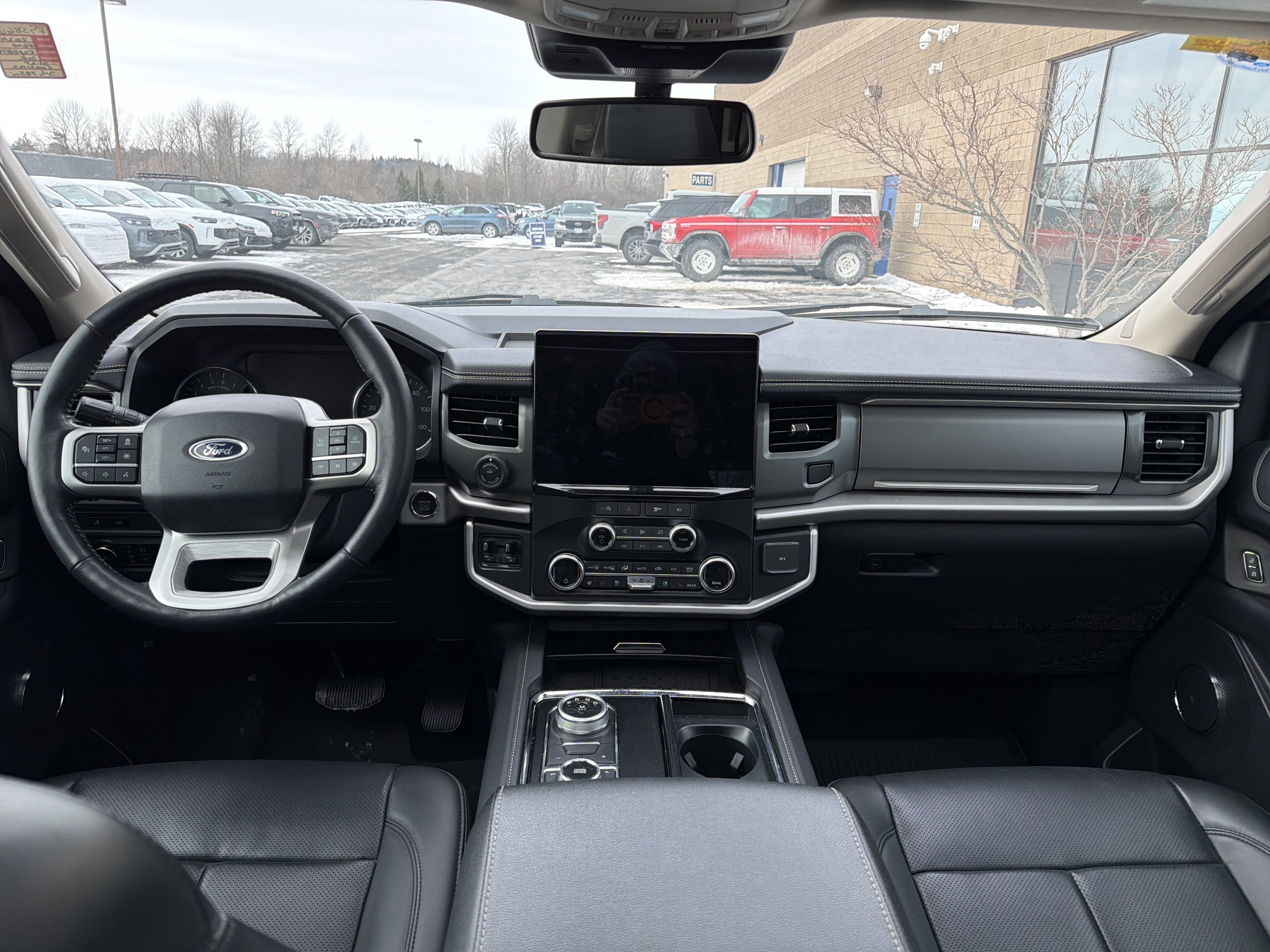 2024 Ford Expedition Max XLT