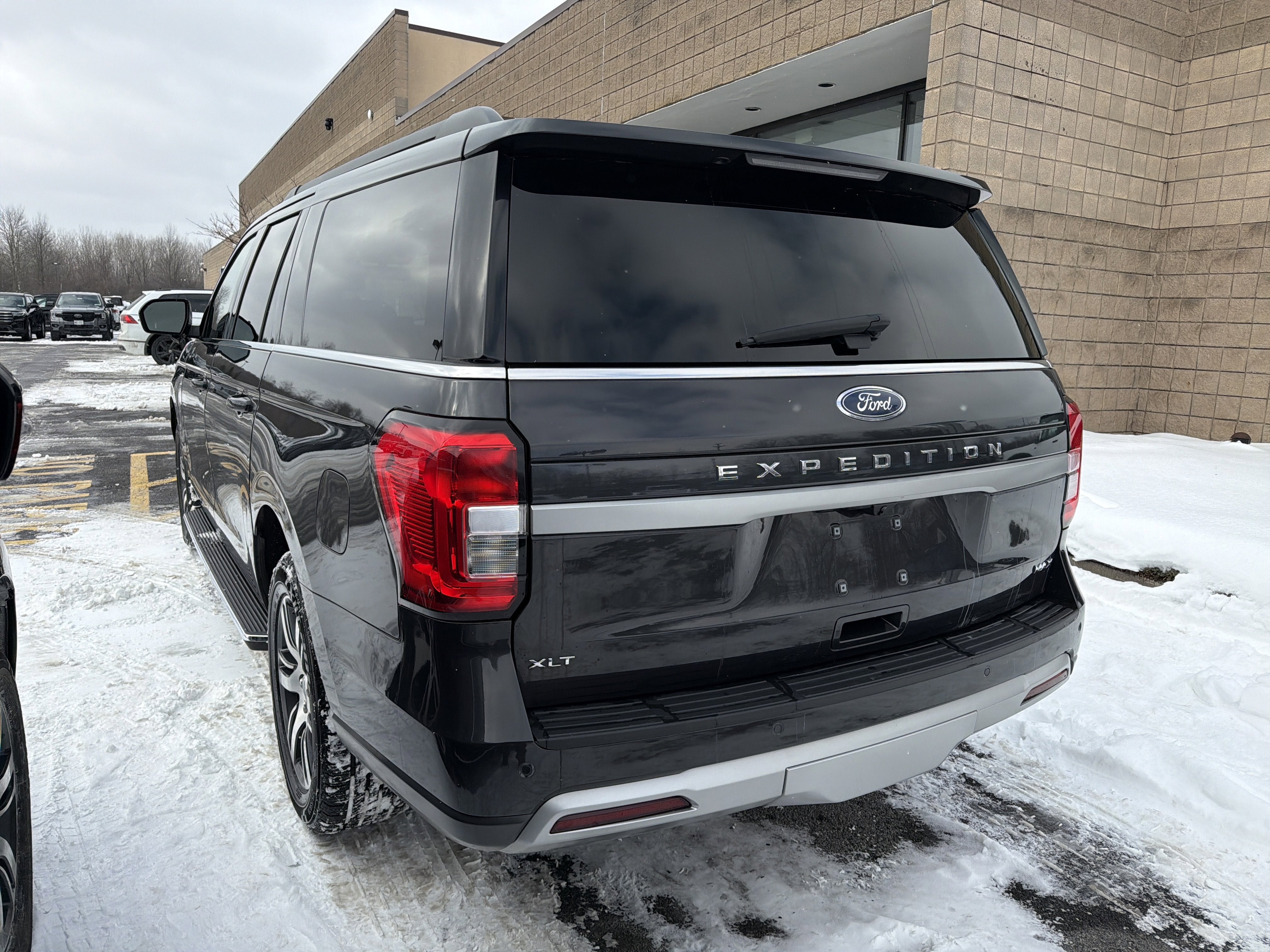 2023 Ford Expedition Max XLT