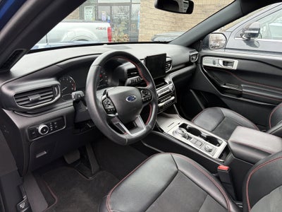 2023 Ford Explorer ST-Line