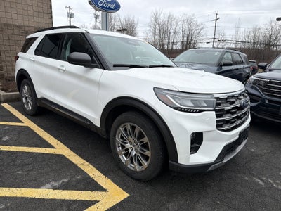 2025 Ford Explorer Active