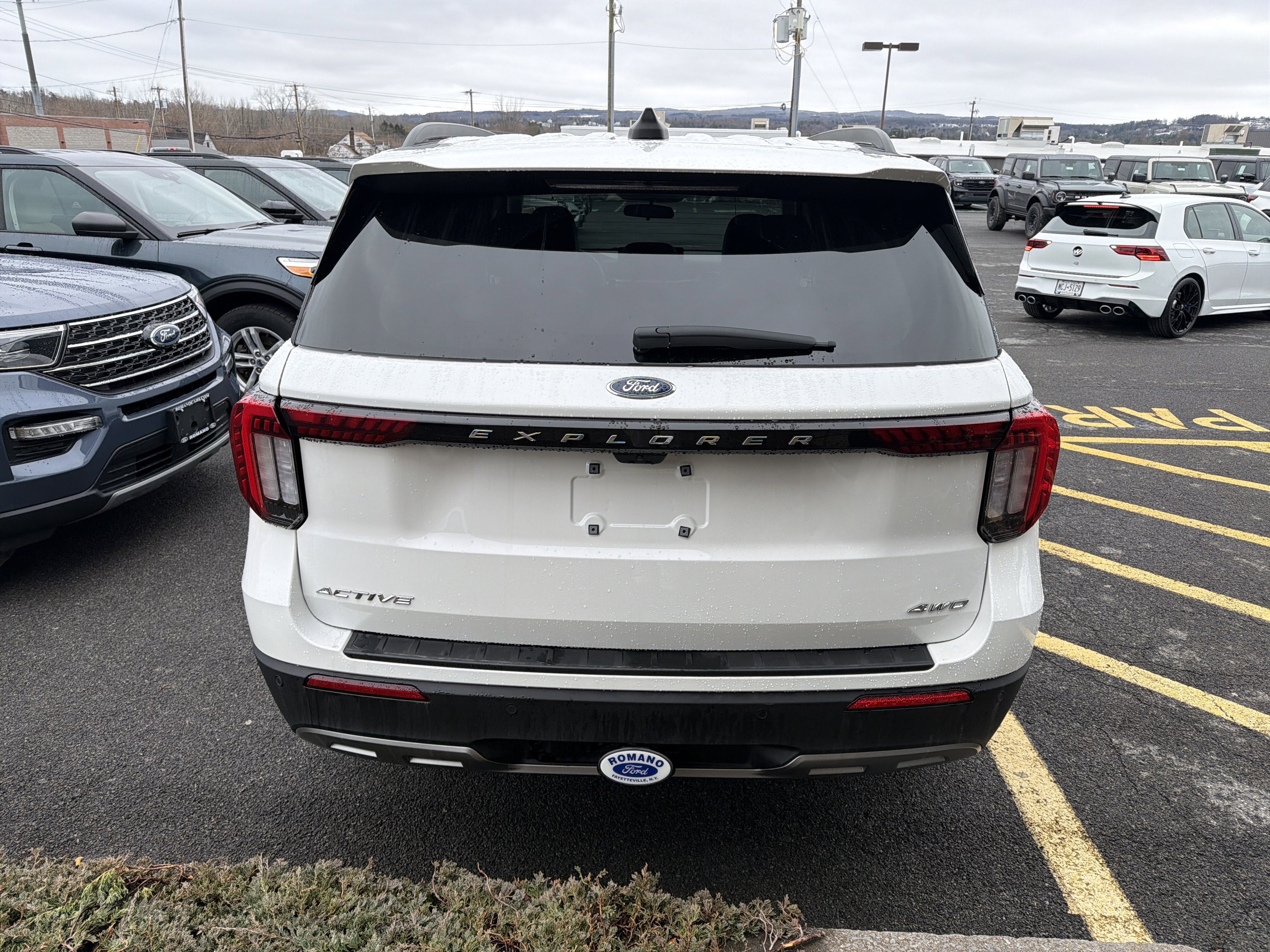 2025 Ford Explorer Active