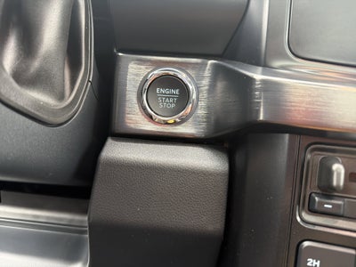 2025 Ford Super Duty F-250 SRW LARIAT