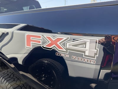 2023 Ford Super Duty F-250 SRW XLT