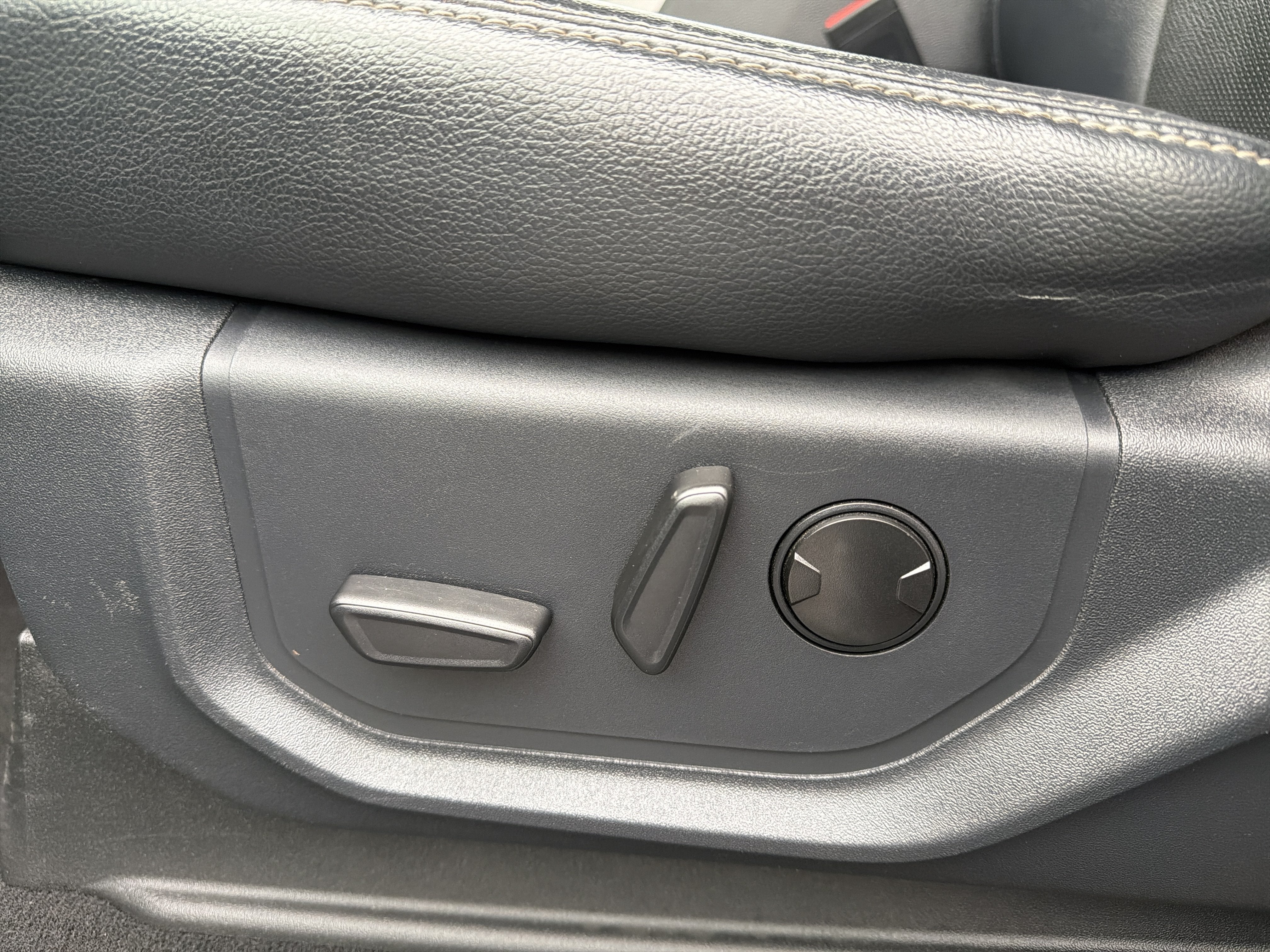 2022 Ford Super Duty F-350 SRW LARIAT