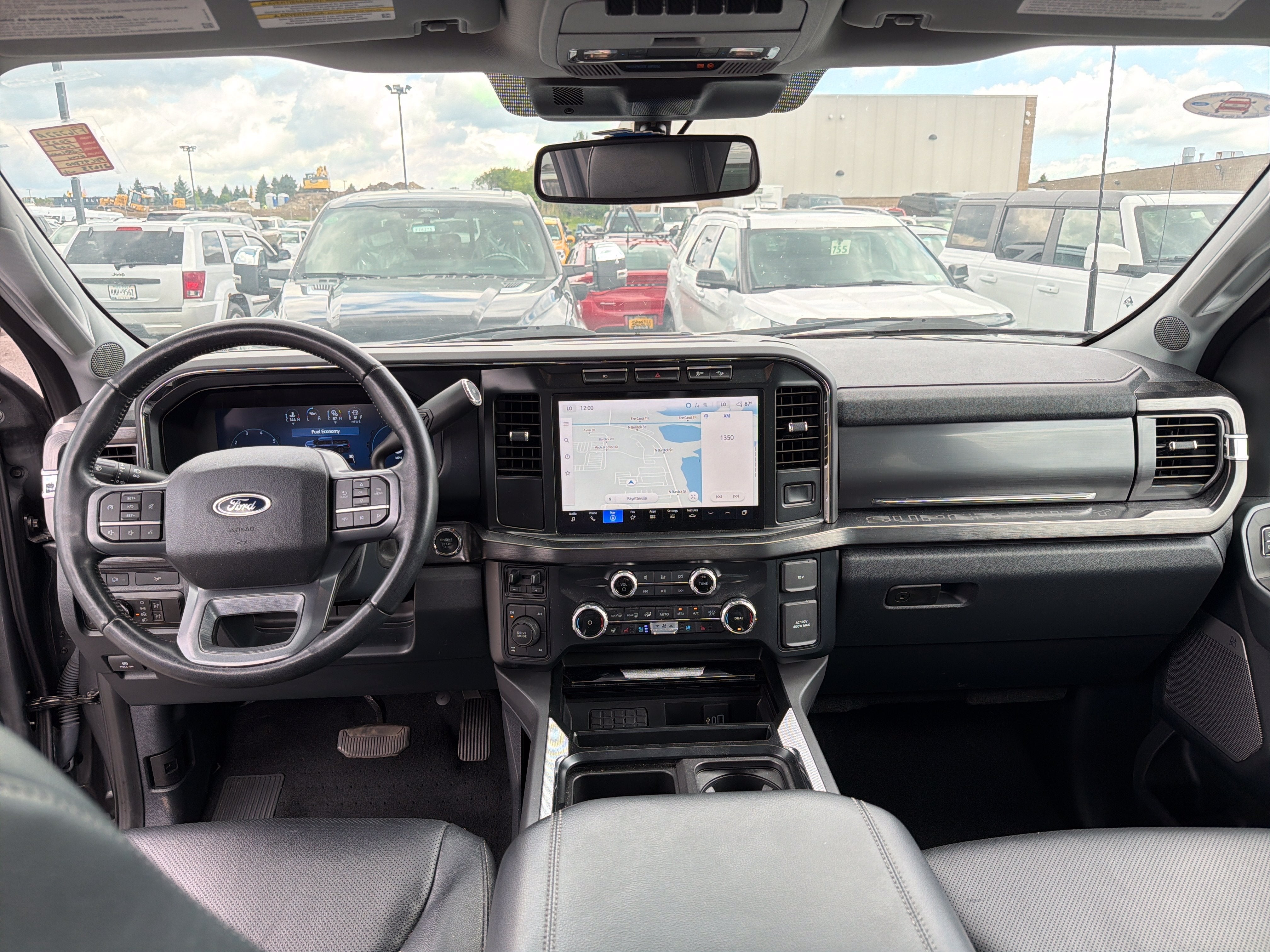2023 Ford Super Duty F-250 SRW LARIAT