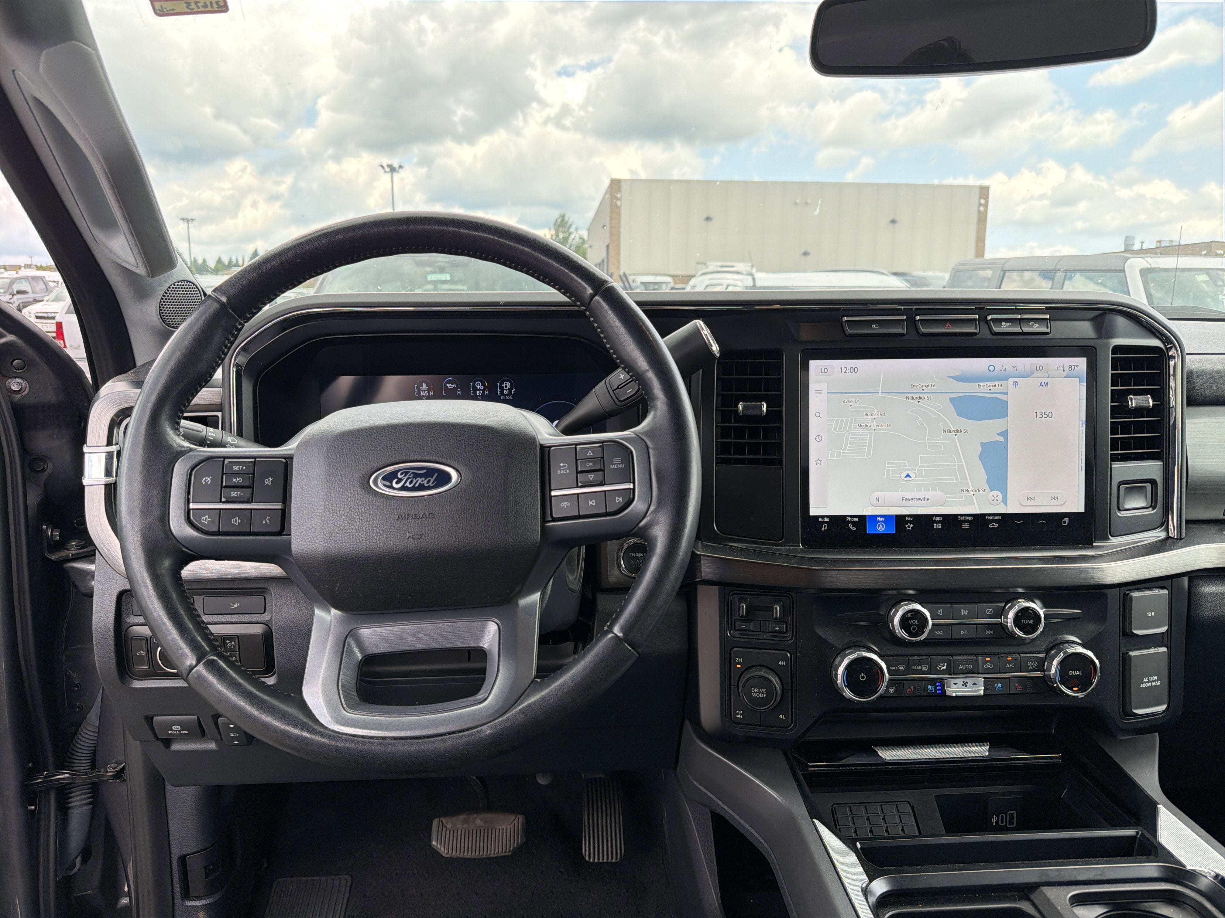 2023 Ford Super Duty F-250 SRW LARIAT