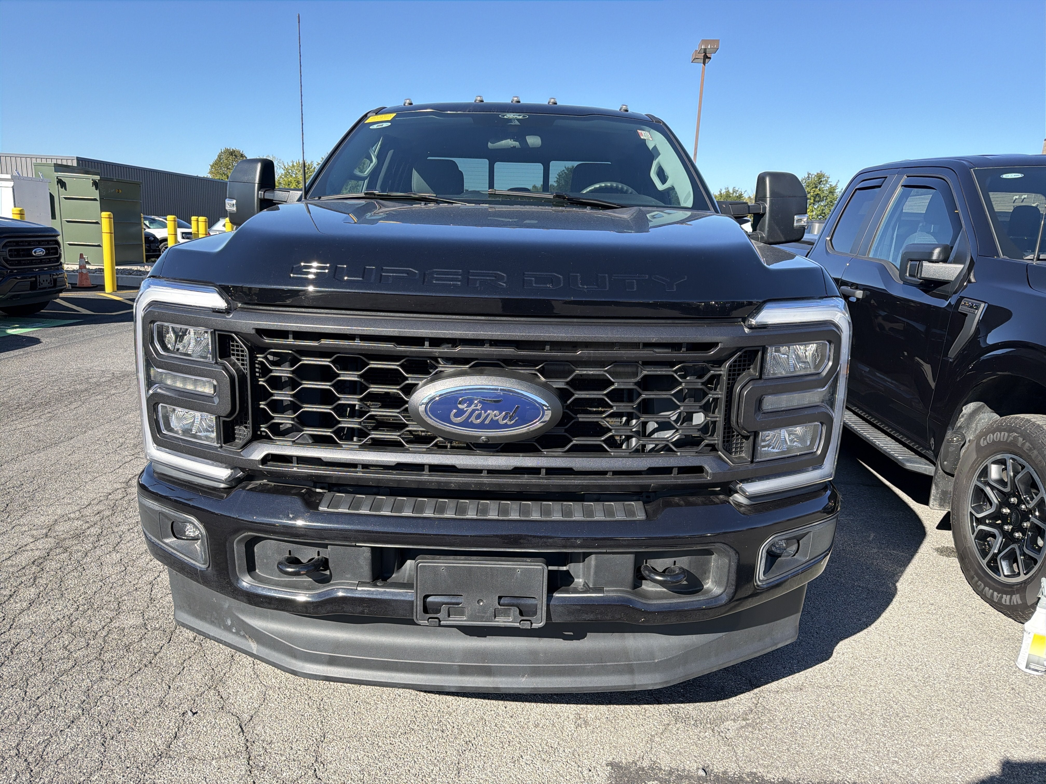 2025 Ford Super Duty F-350 SRW XL
