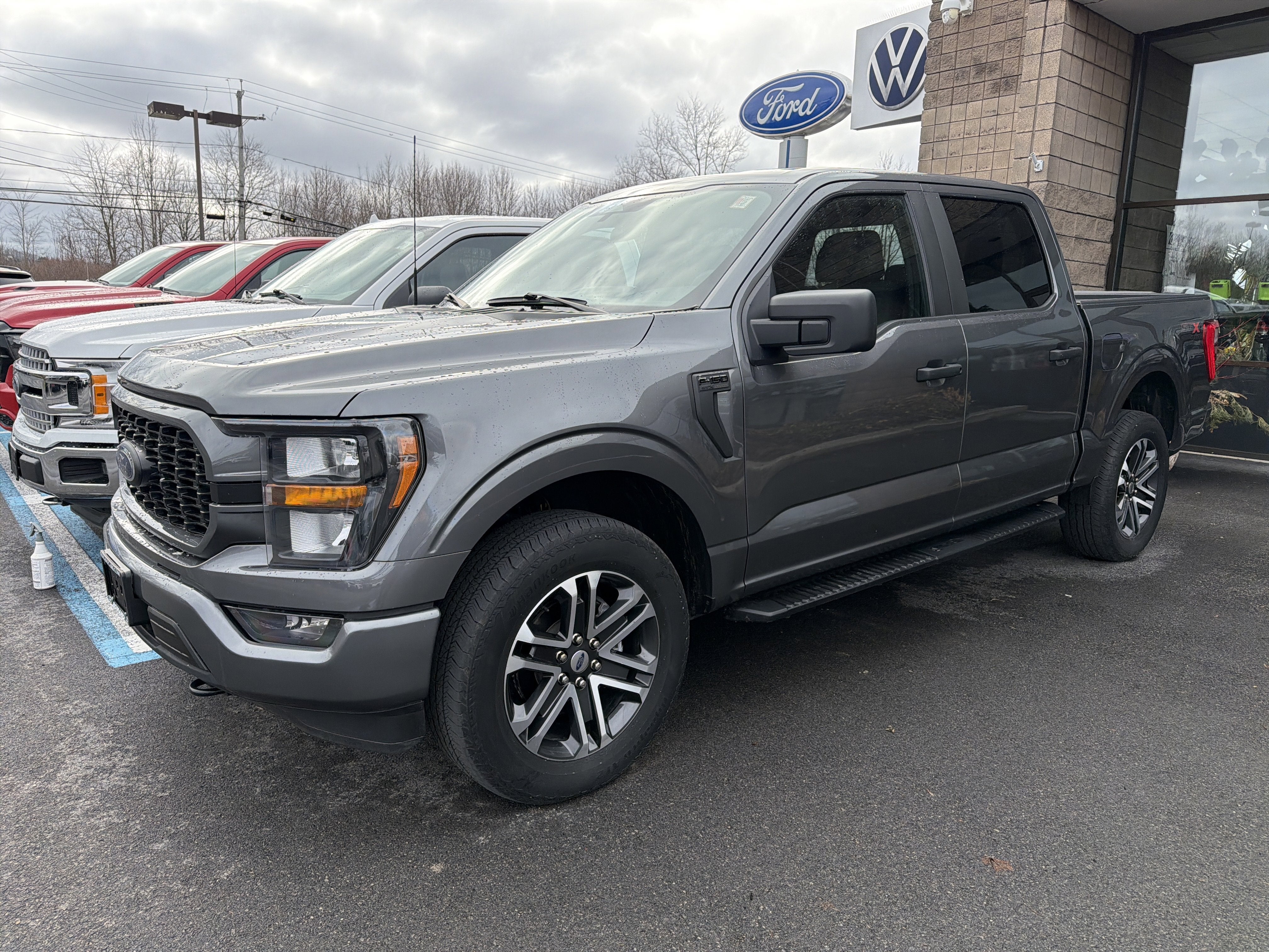 2023 Ford F-150 STX