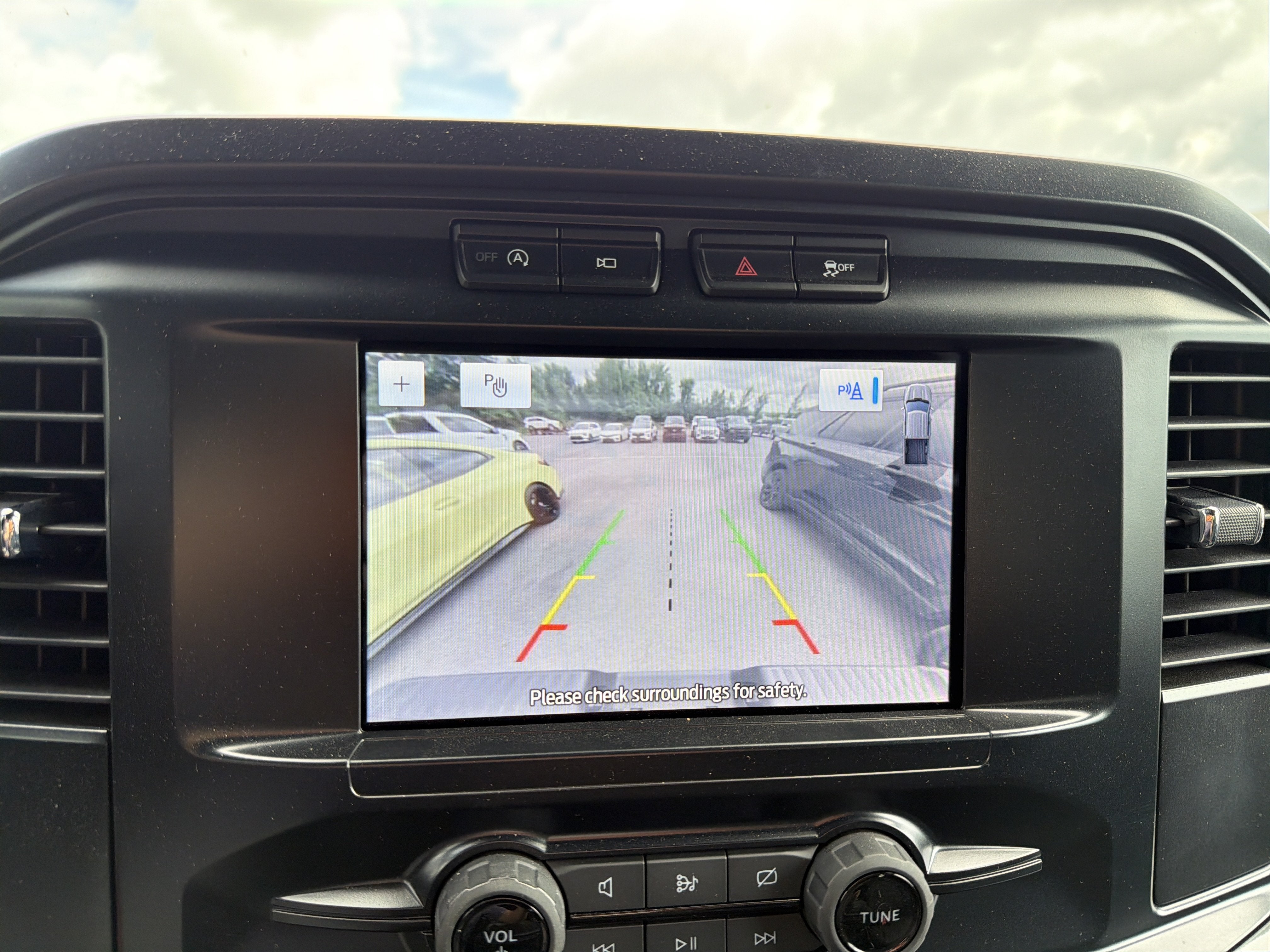 2023 Ford F-150 Base