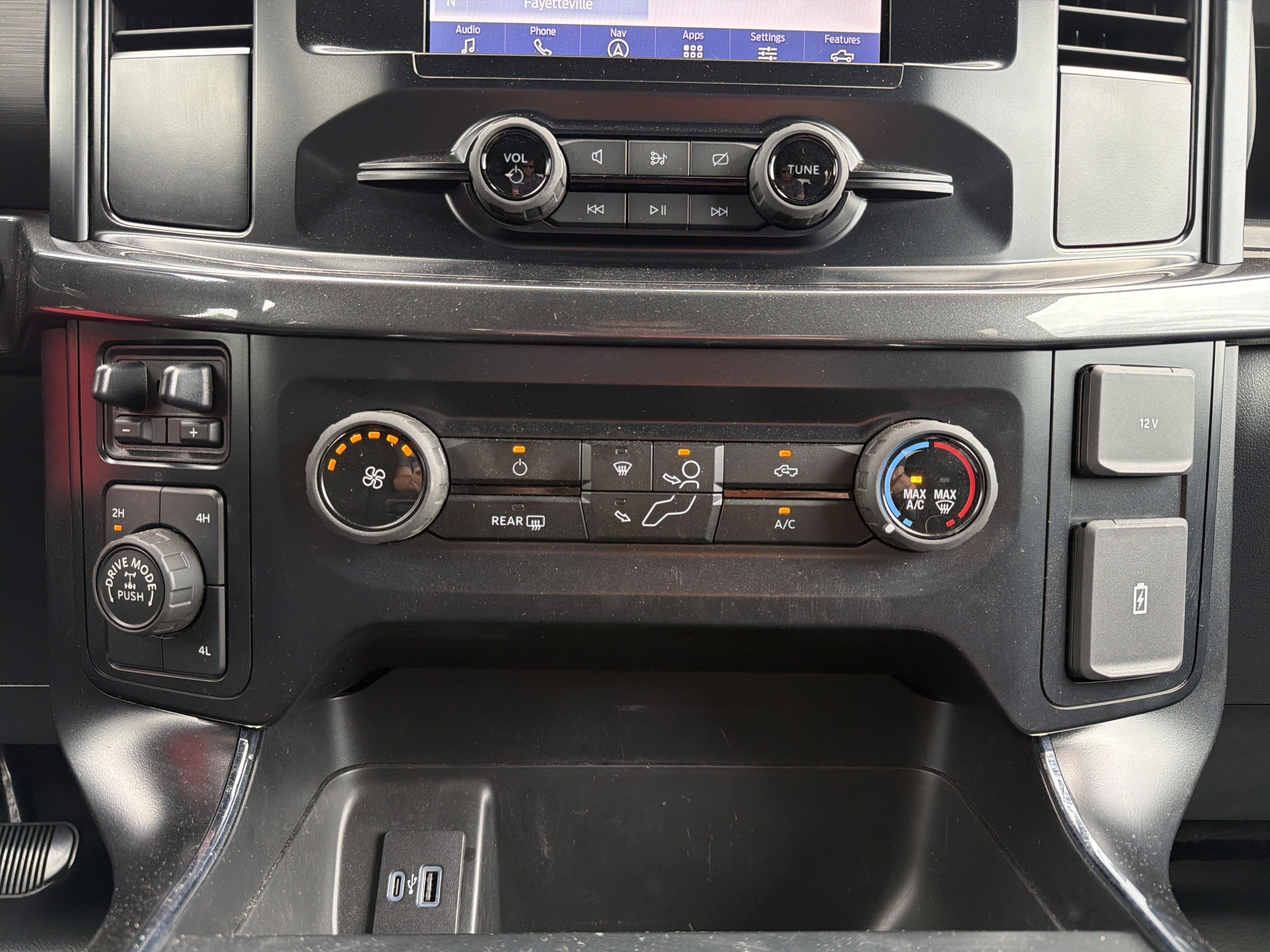 2023 Ford F-150 Base