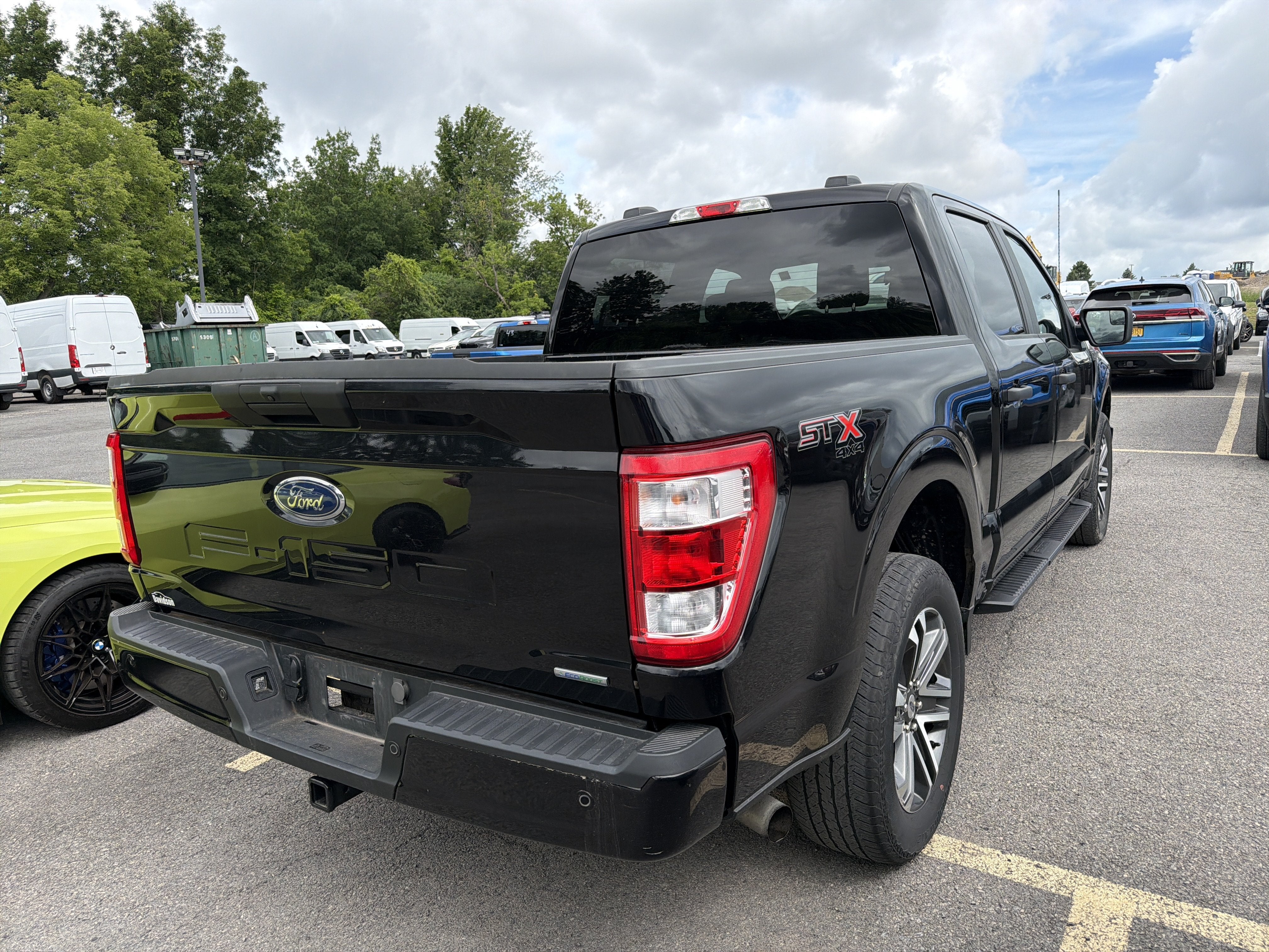 2023 Ford F-150 Base