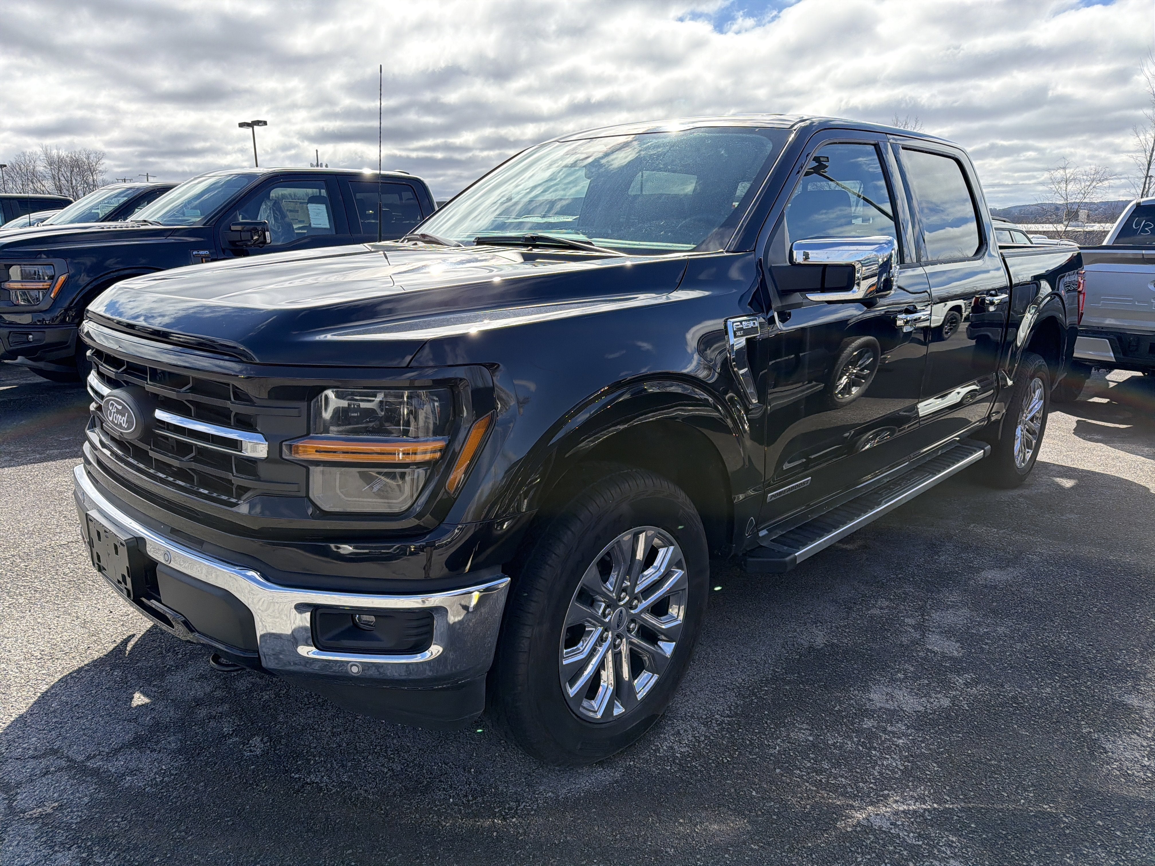 2025 Ford F-150 XLT