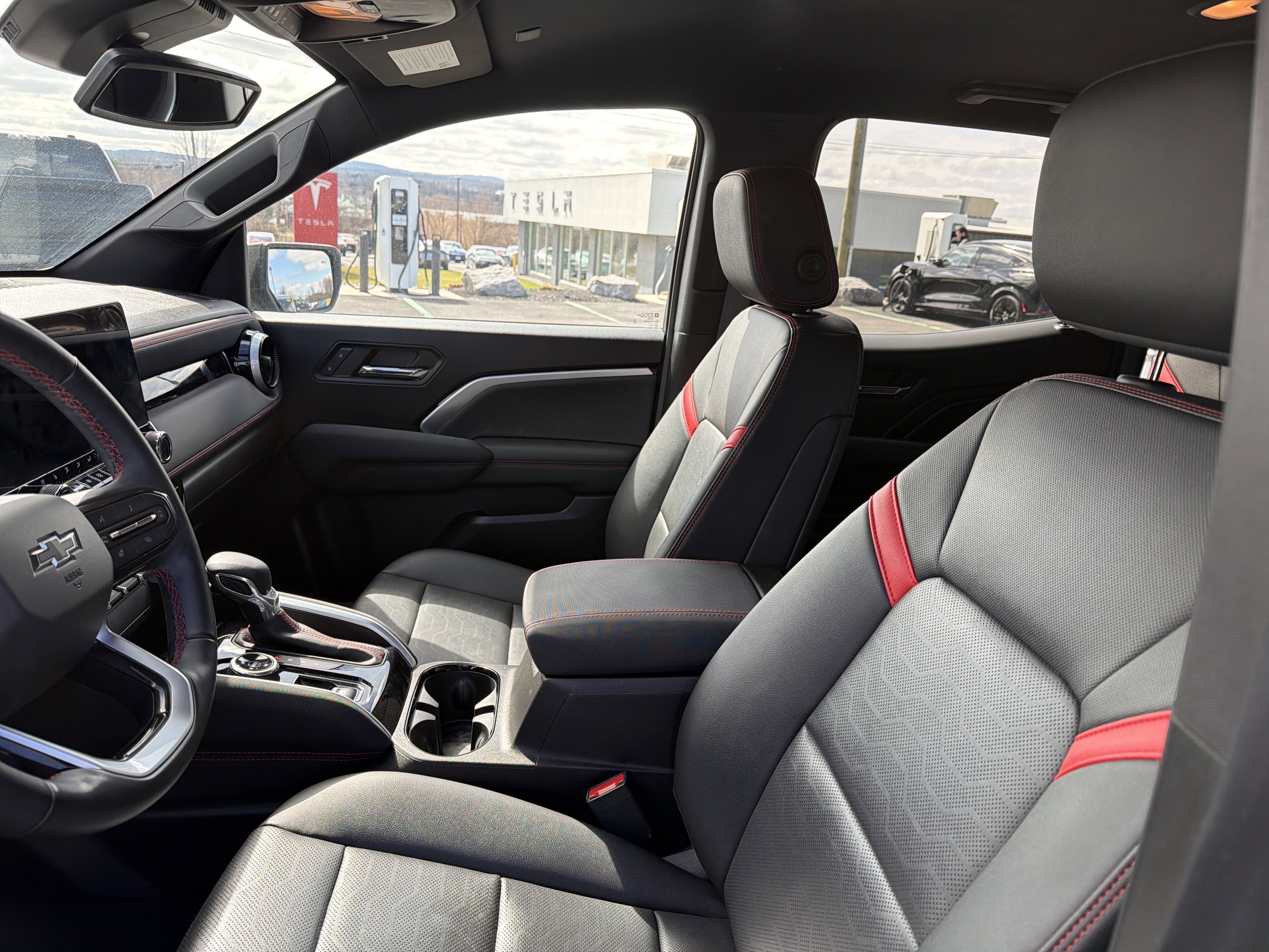 2023 Chevrolet Colorado 4WD Z71