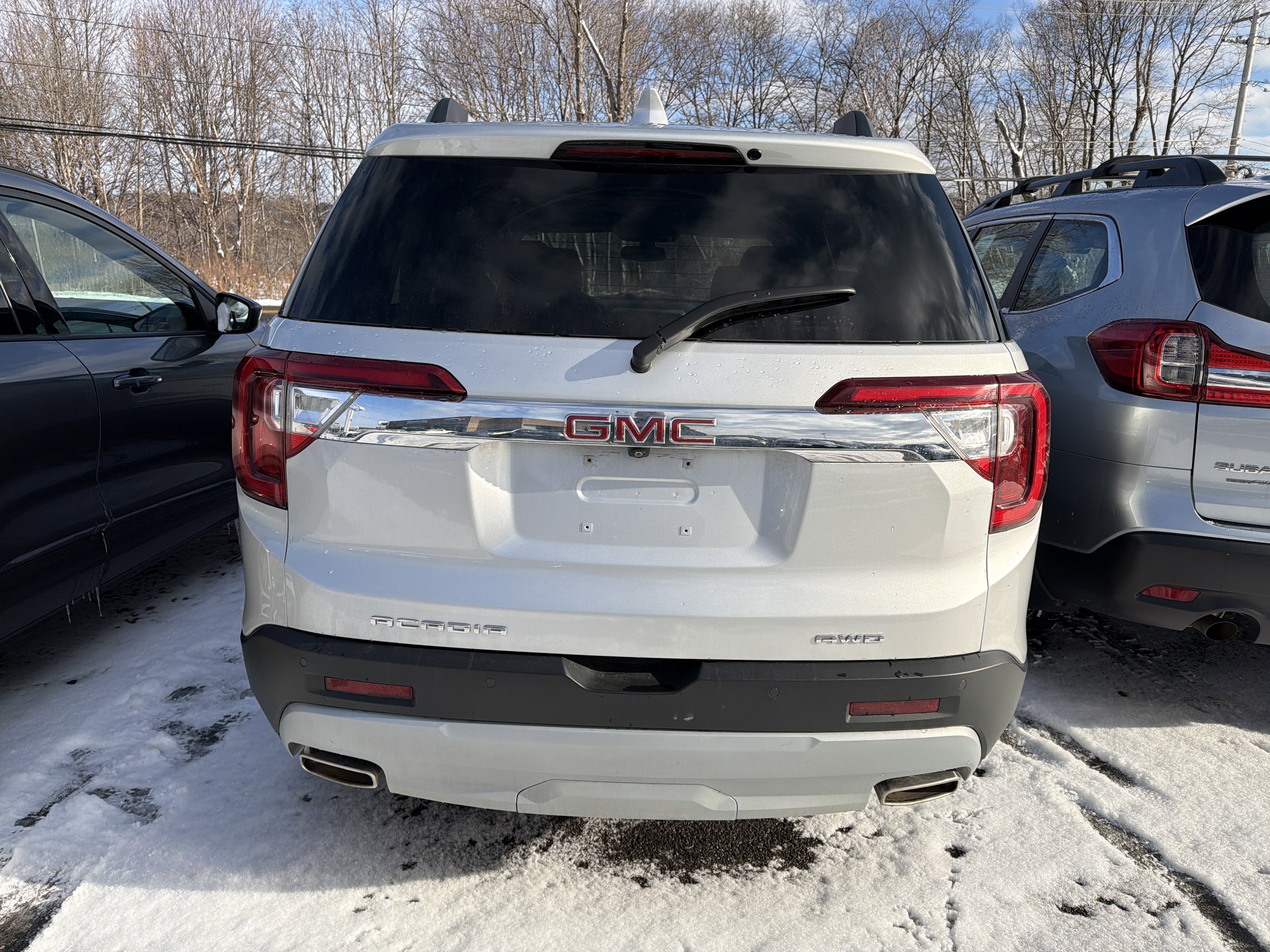 2020 GMC Acadia SLT