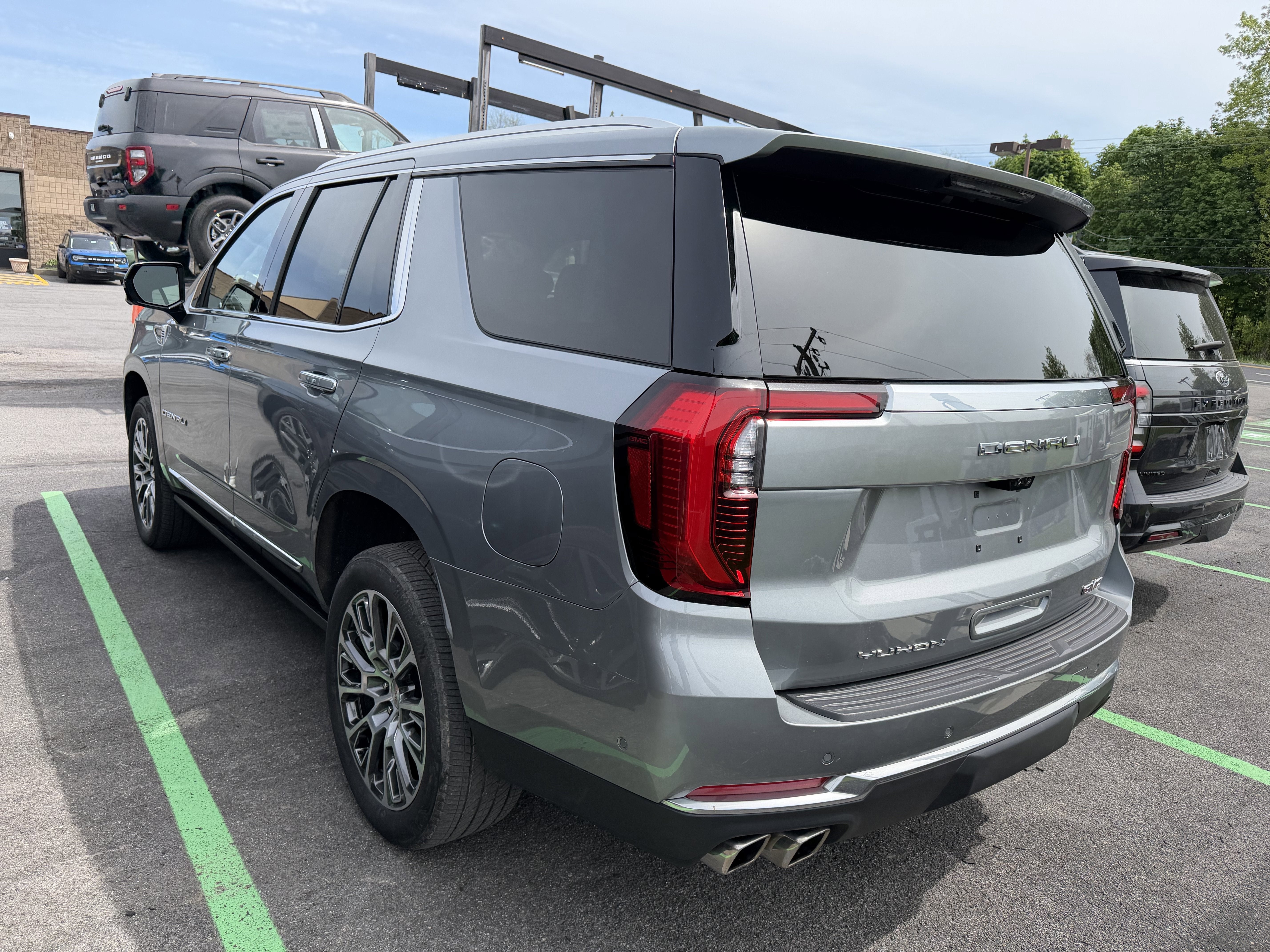 2025 GMC Yukon Denali