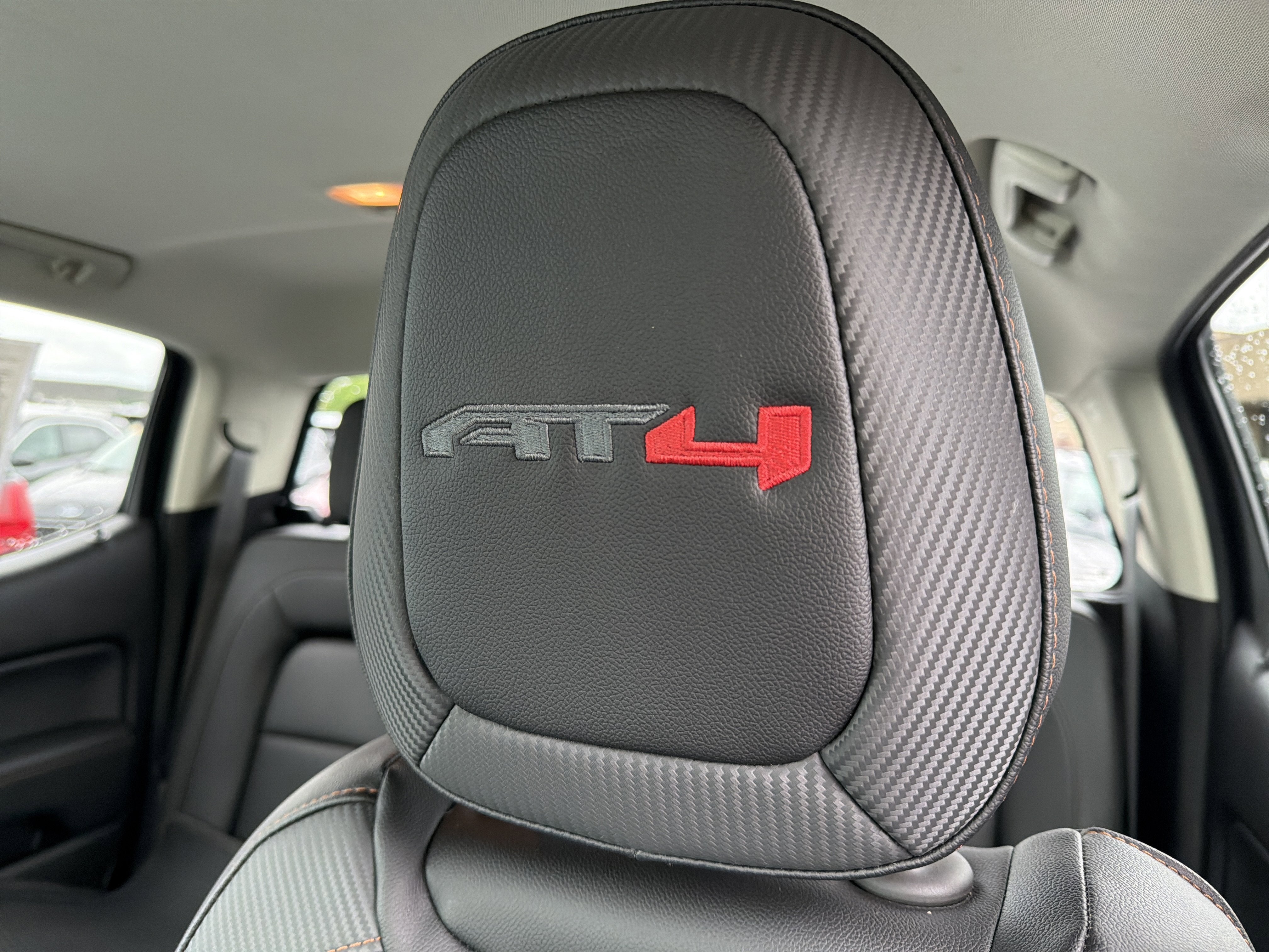 2021 GMC Canyon 4WD AT4 w/Leather