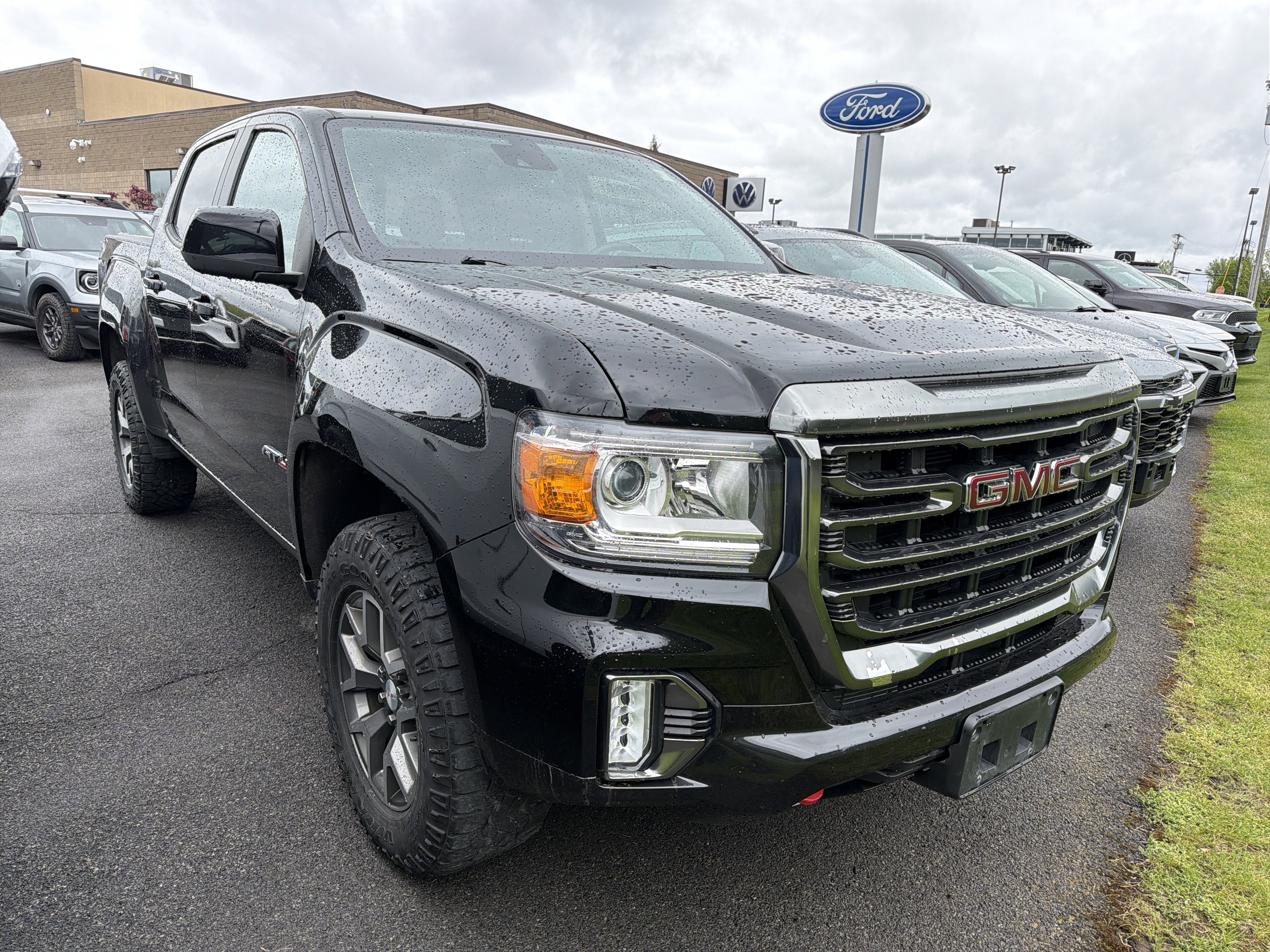 2021 GMC Canyon 4WD AT4 w/Leather