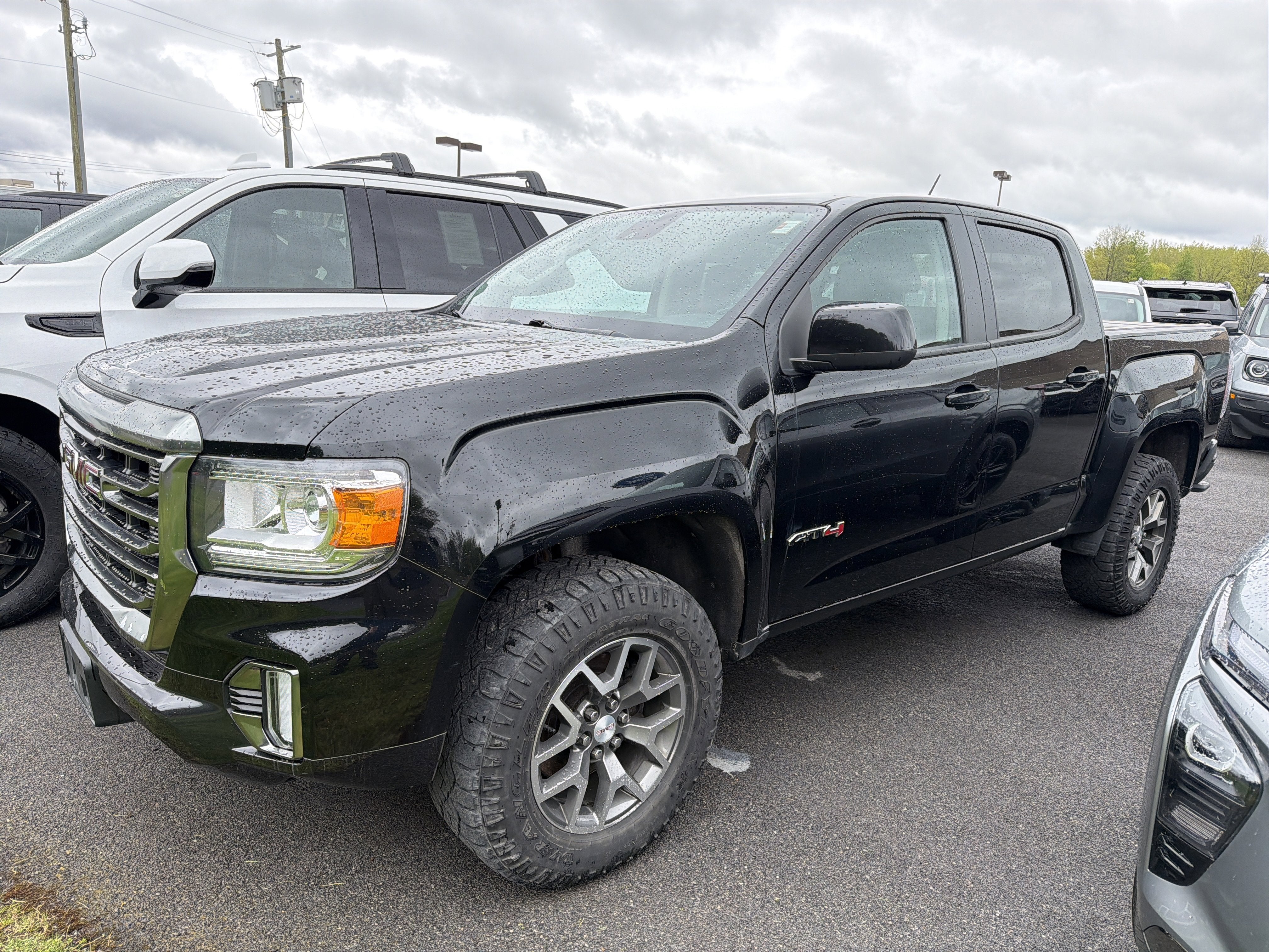 2021 GMC Canyon 4WD AT4 w/Leather
