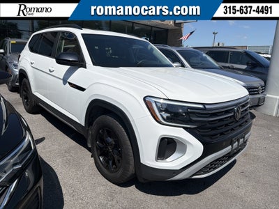 2024 Volkswagen Atlas 2.0T Peak Edition SE w/Technology 4MOTION