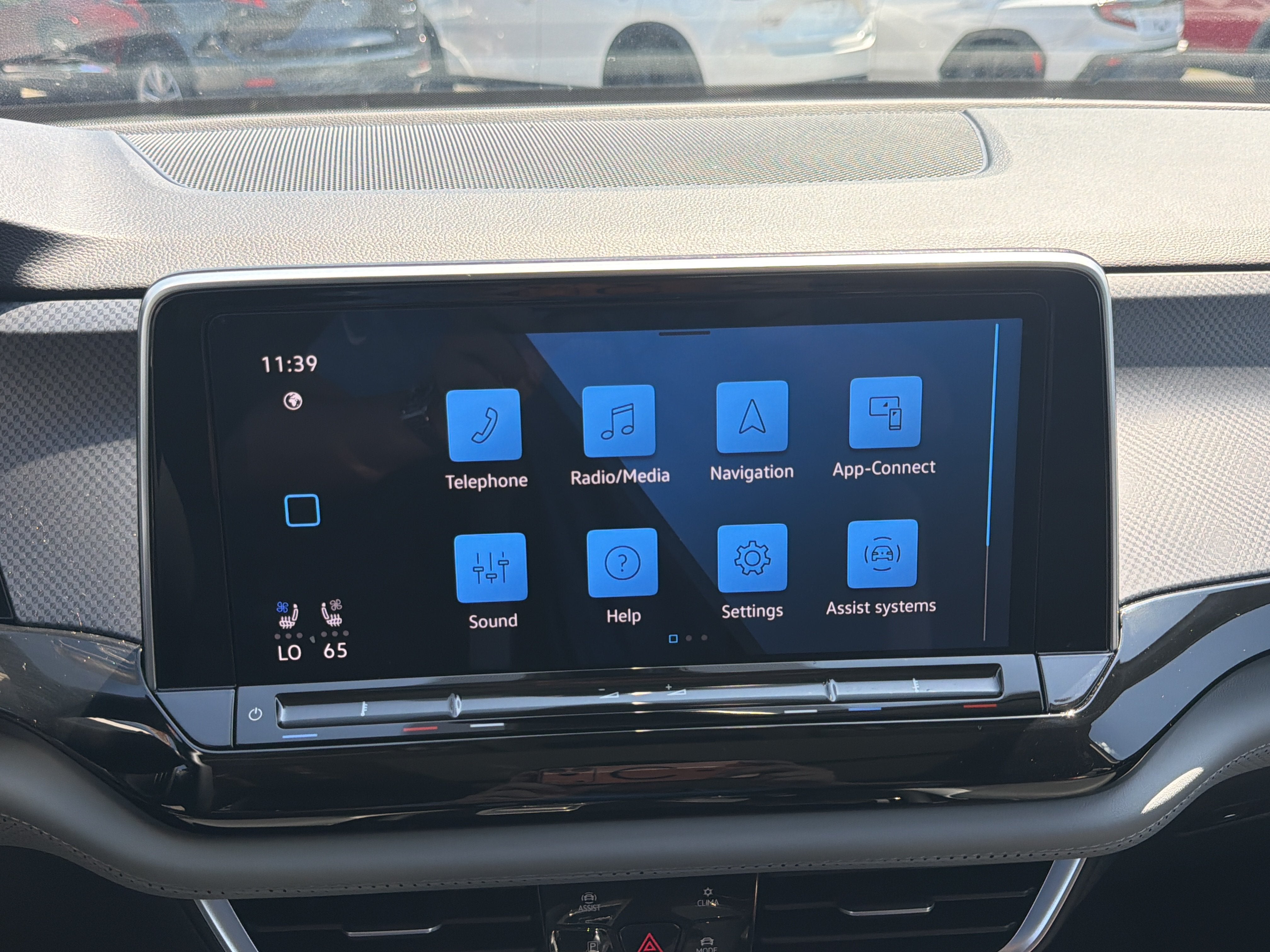 2024 Volkswagen Atlas 2.0T Peak Edition SE w/Technology 4MOTION