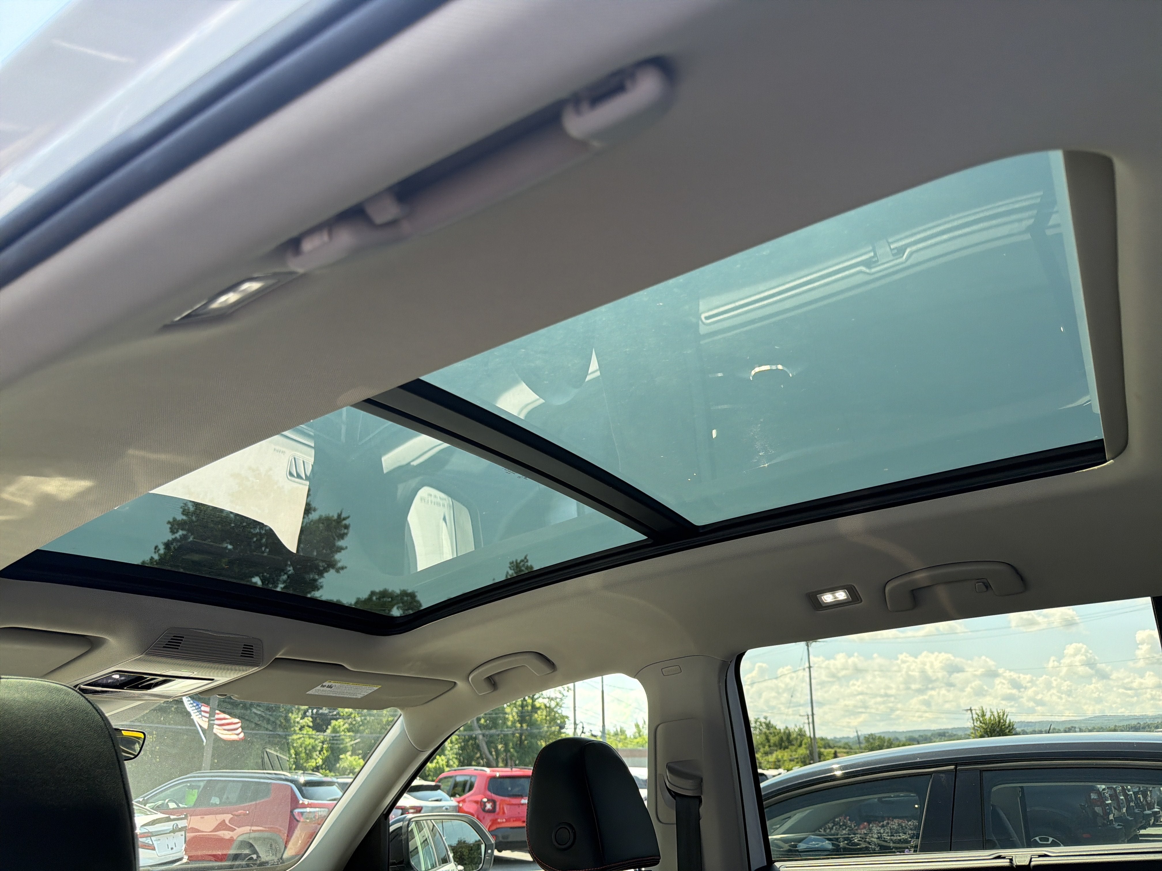 2024 Volkswagen Atlas 2.0T Peak Edition SE w/Technology 4MOTION