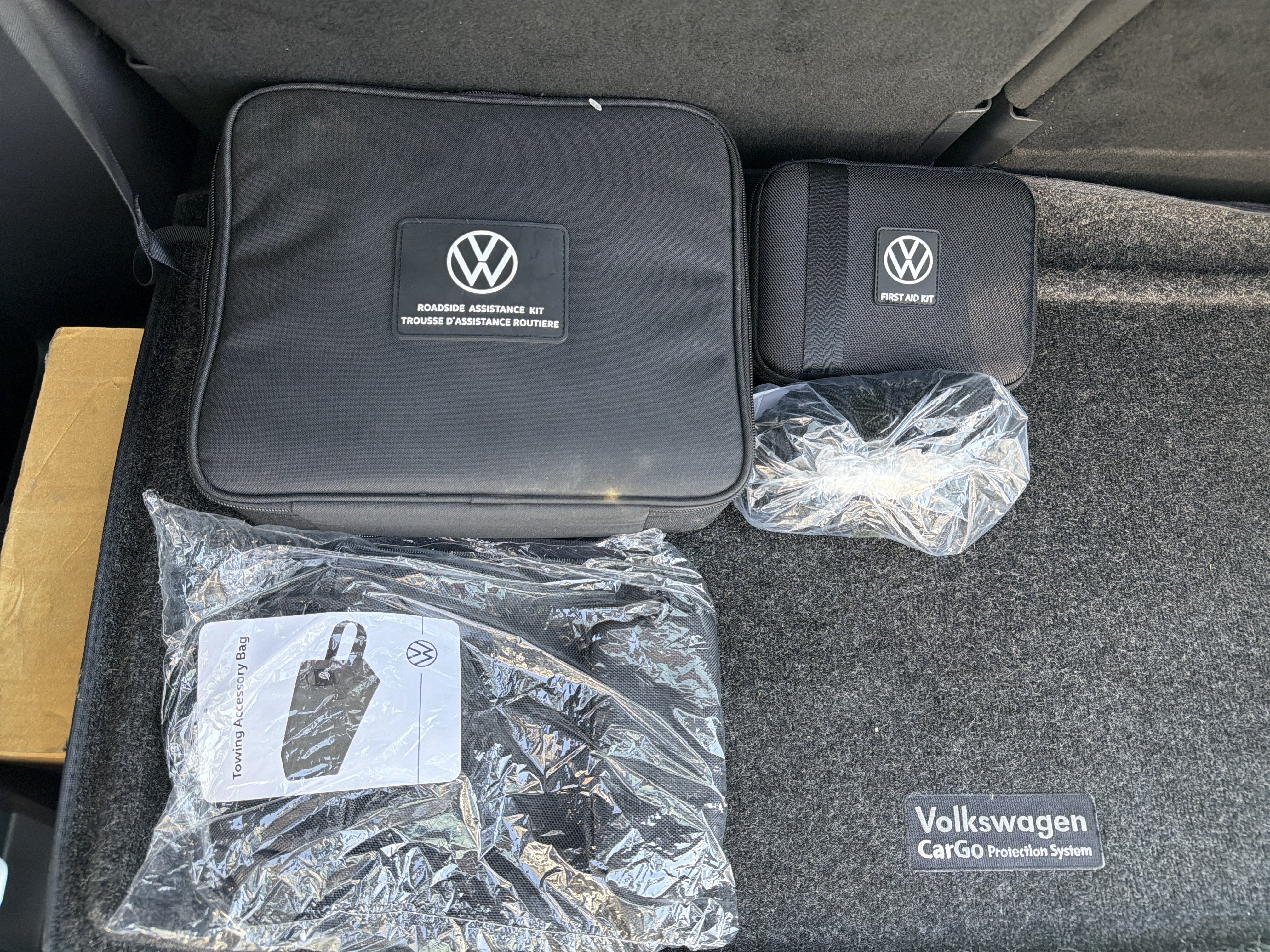 2024 Volkswagen Atlas 2.0T Peak Edition SE w/Technology 4MOTION