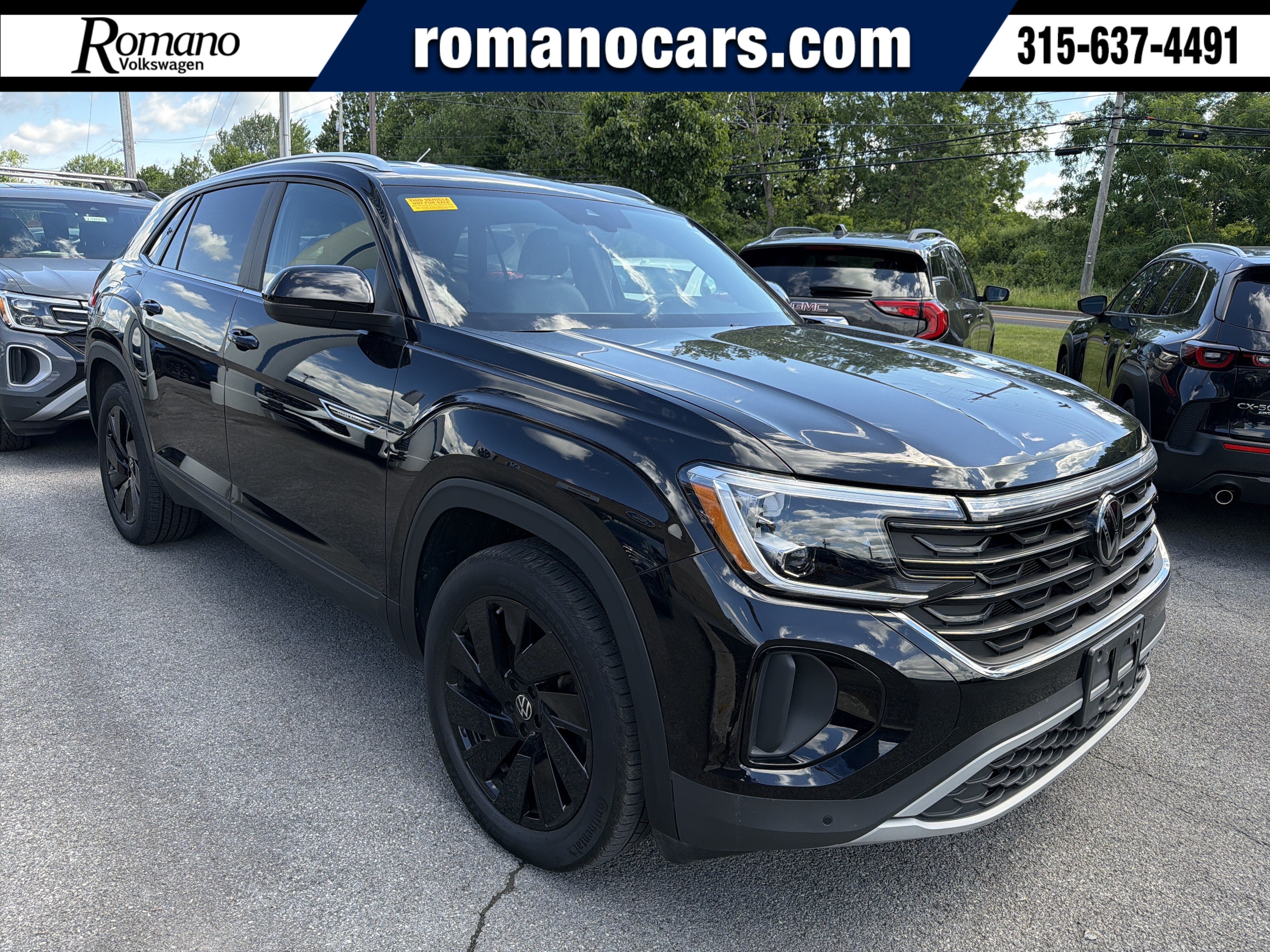 2024 Volkswagen Atlas Cross Sport 2.0T SE w/Technology 4MOTION