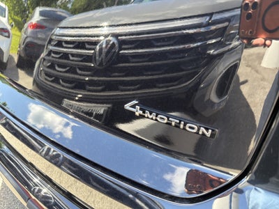 2024 Volkswagen Atlas Cross Sport 2.0T SE w/Technology 4MOTION