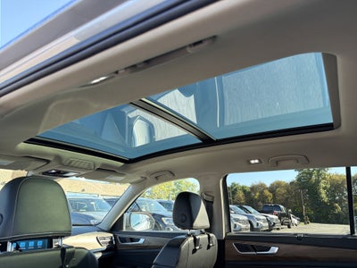 2024 Volkswagen Atlas 2.0T SE w/Technology 4MOTION