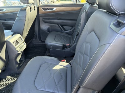 2024 Volkswagen Atlas 2.0T SE w/Technology 4MOTION