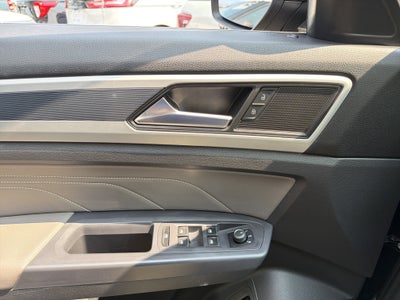2021 Volkswagen Atlas Cross Sport 3.6L V6 SE w/Technology R-Line 4MOTION
