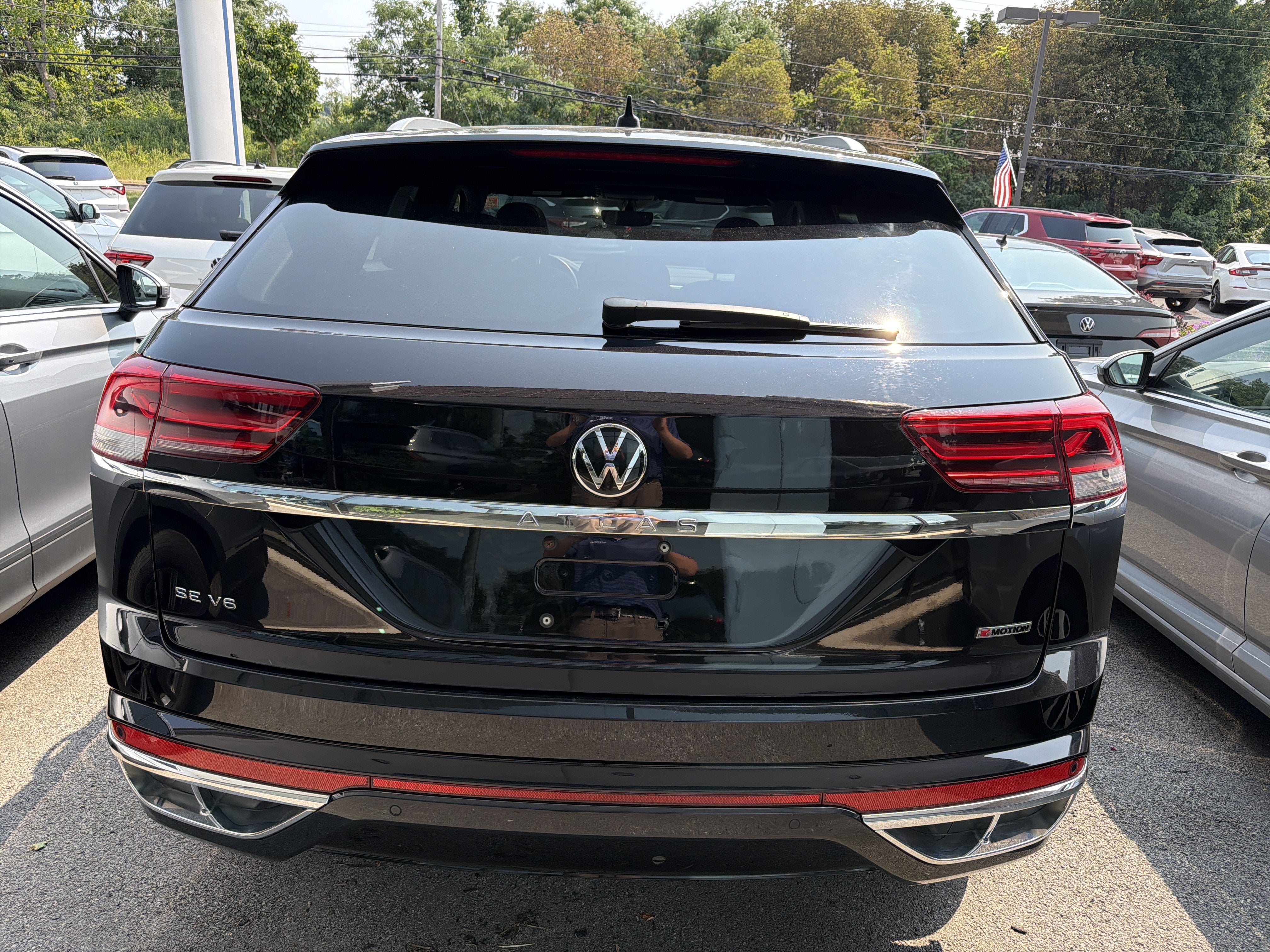 2021 Volkswagen Atlas Cross Sport 3.6L V6 SE w/Technology R-Line 4MOTION