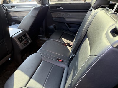2023 Volkswagen Atlas 3.6L V6 SEL R-Line Black 4MOTION