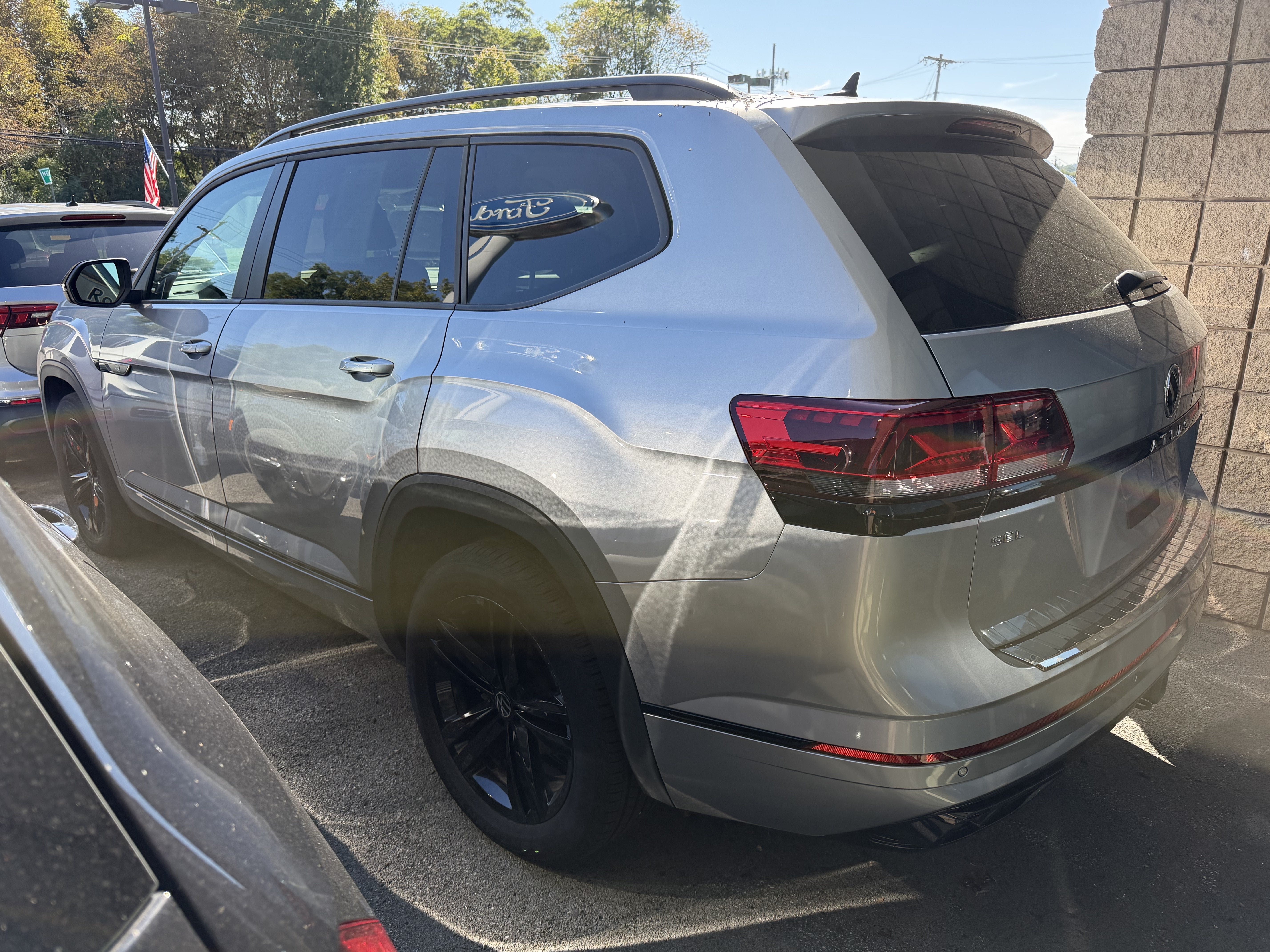 2023 Volkswagen Atlas 3.6L V6 SEL R-Line Black 4MOTION