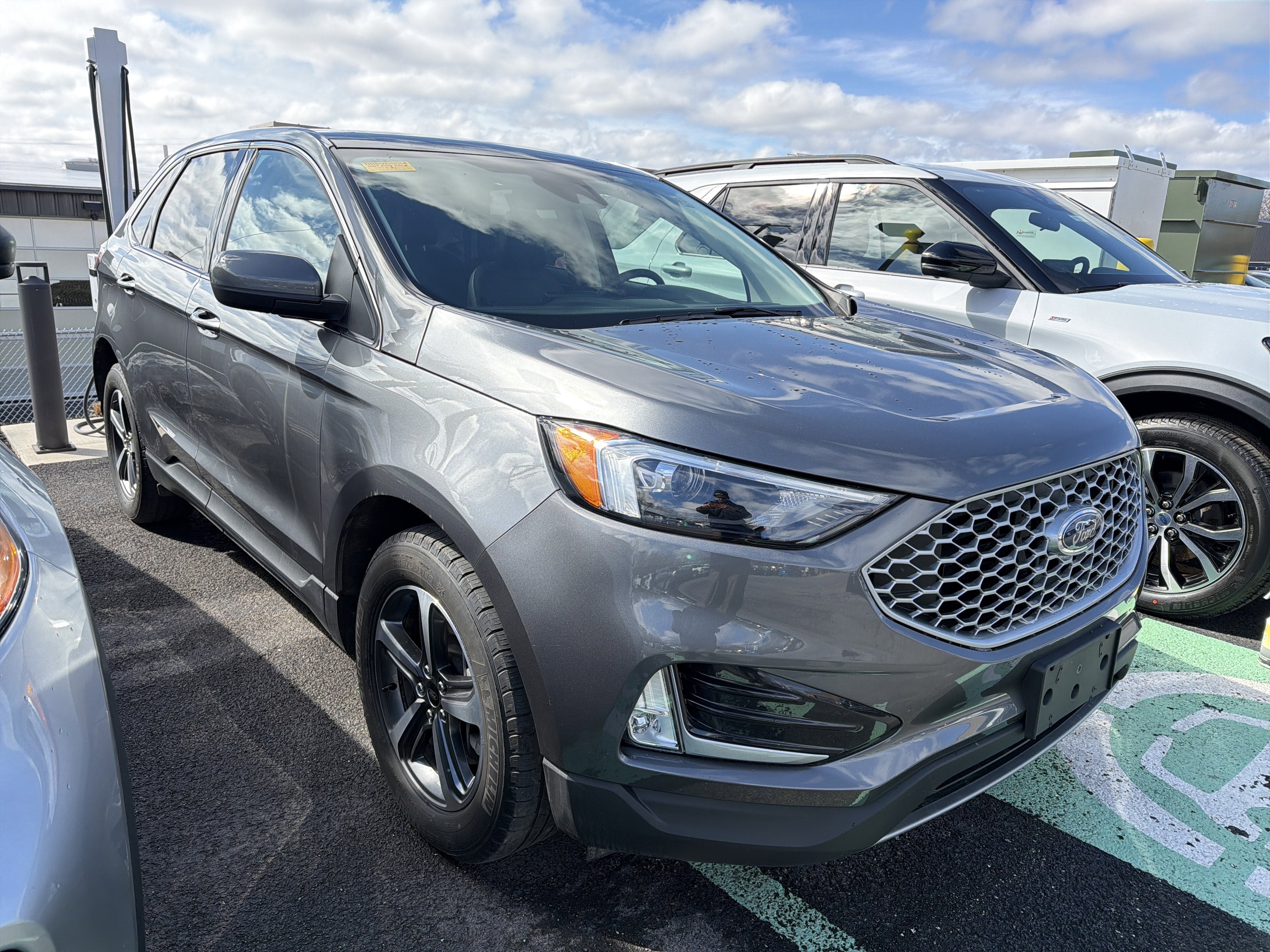 2023 Ford Edge SEL