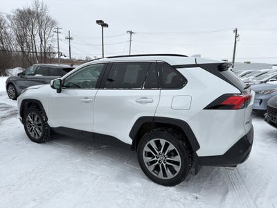 2023 Toyota RAV4 XLE Premium