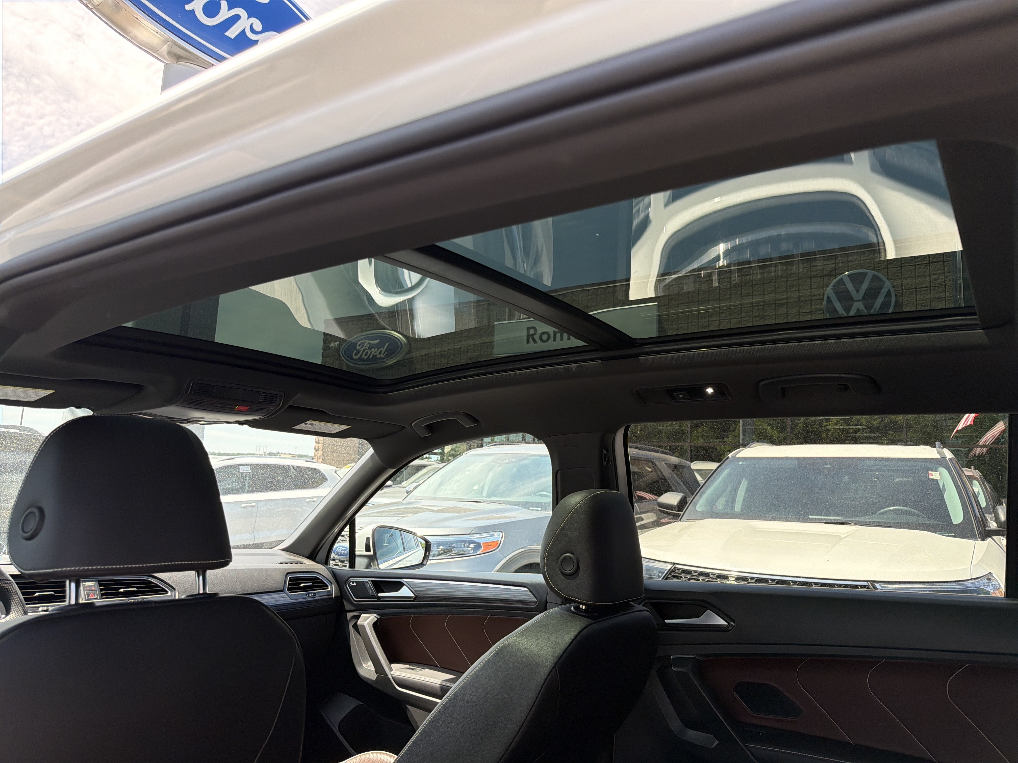 2024 Volkswagen Tiguan 2.0T SEL R-Line 4MOTION