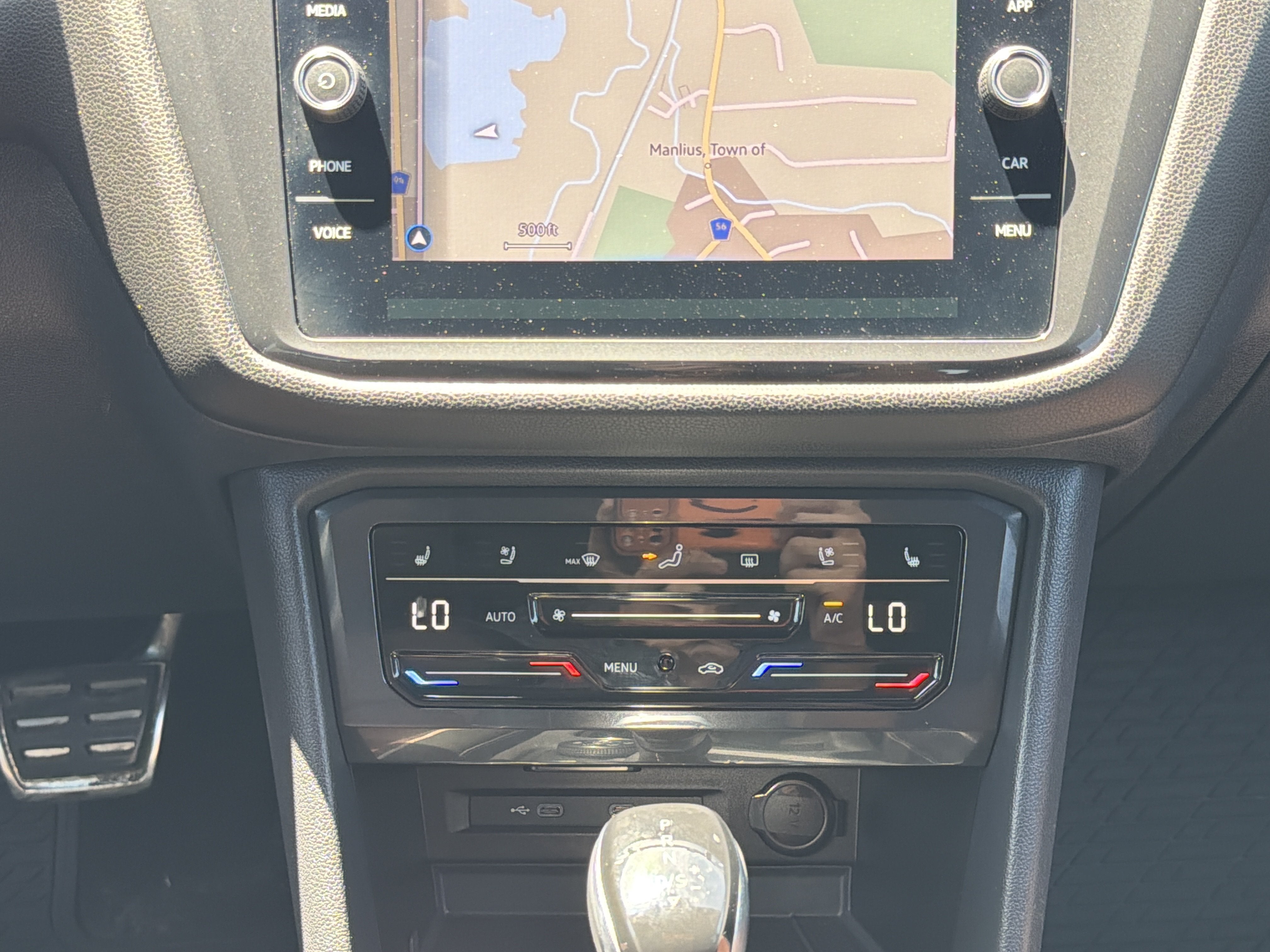 2024 Volkswagen Tiguan 2.0T SEL R-Line 4MOTION
