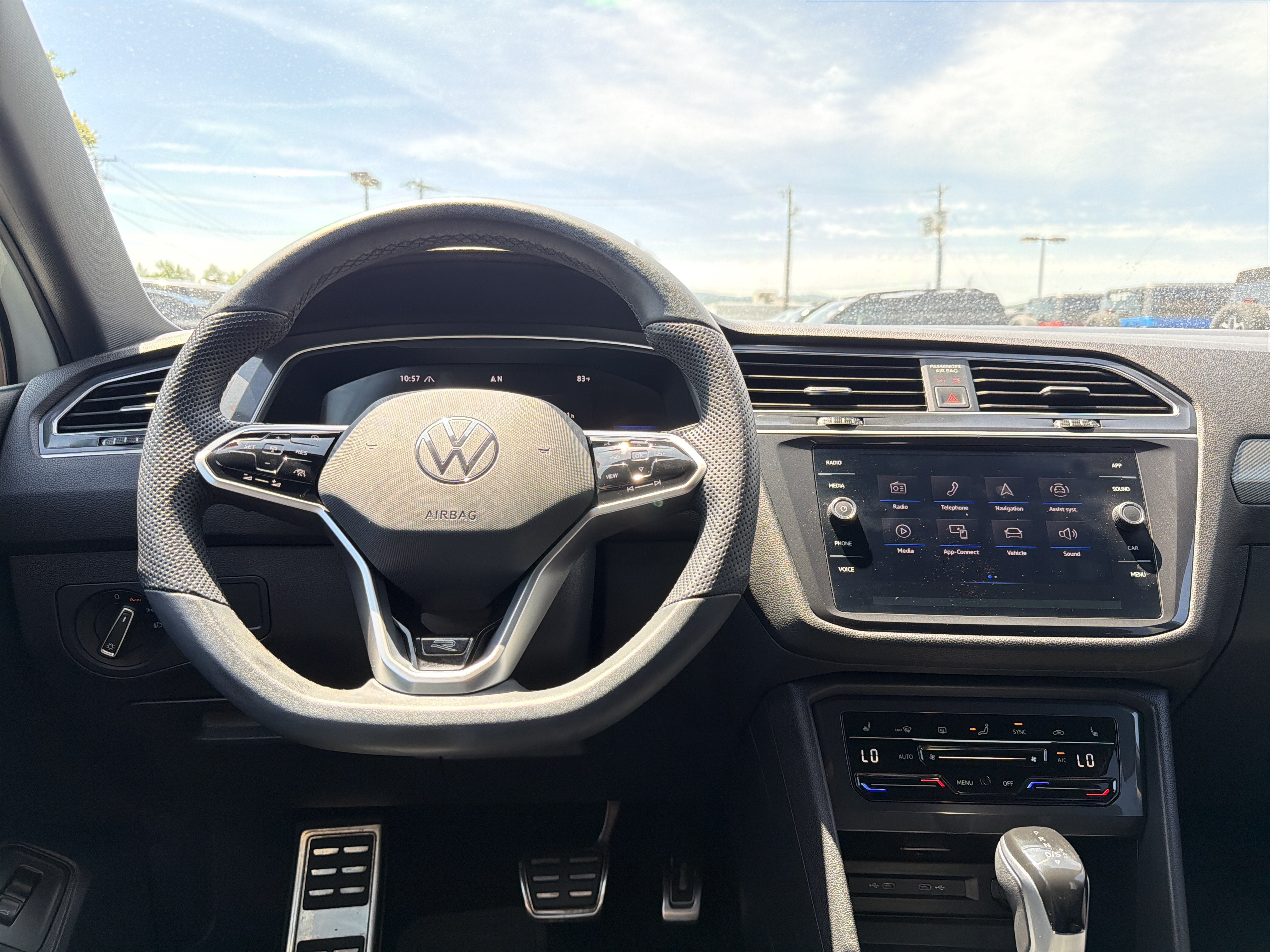 2024 Volkswagen Tiguan 2.0T SE R-Line Black 4MOTION