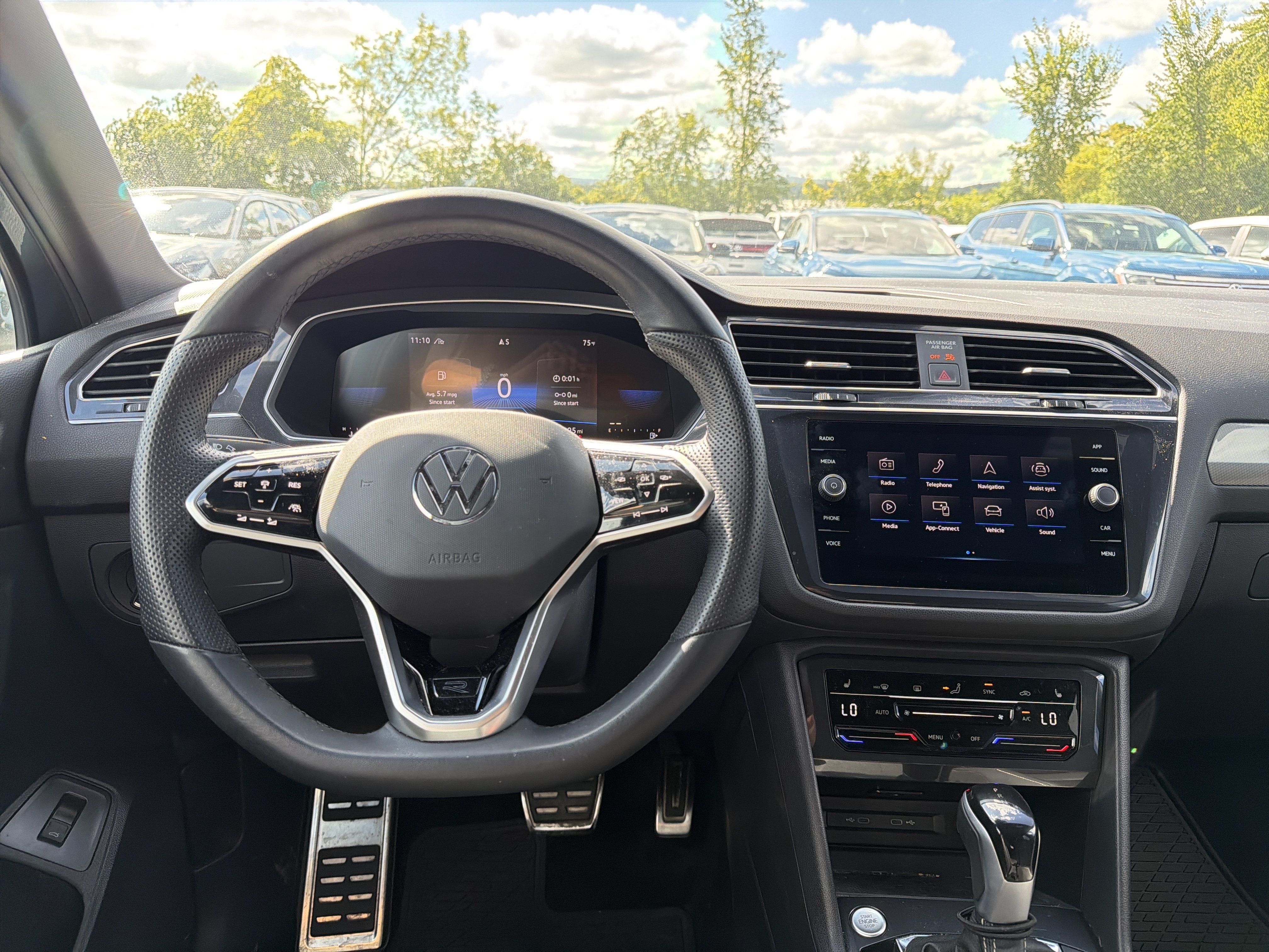 2024 Volkswagen Tiguan 2.0T SE R-Line Black 4MOTION