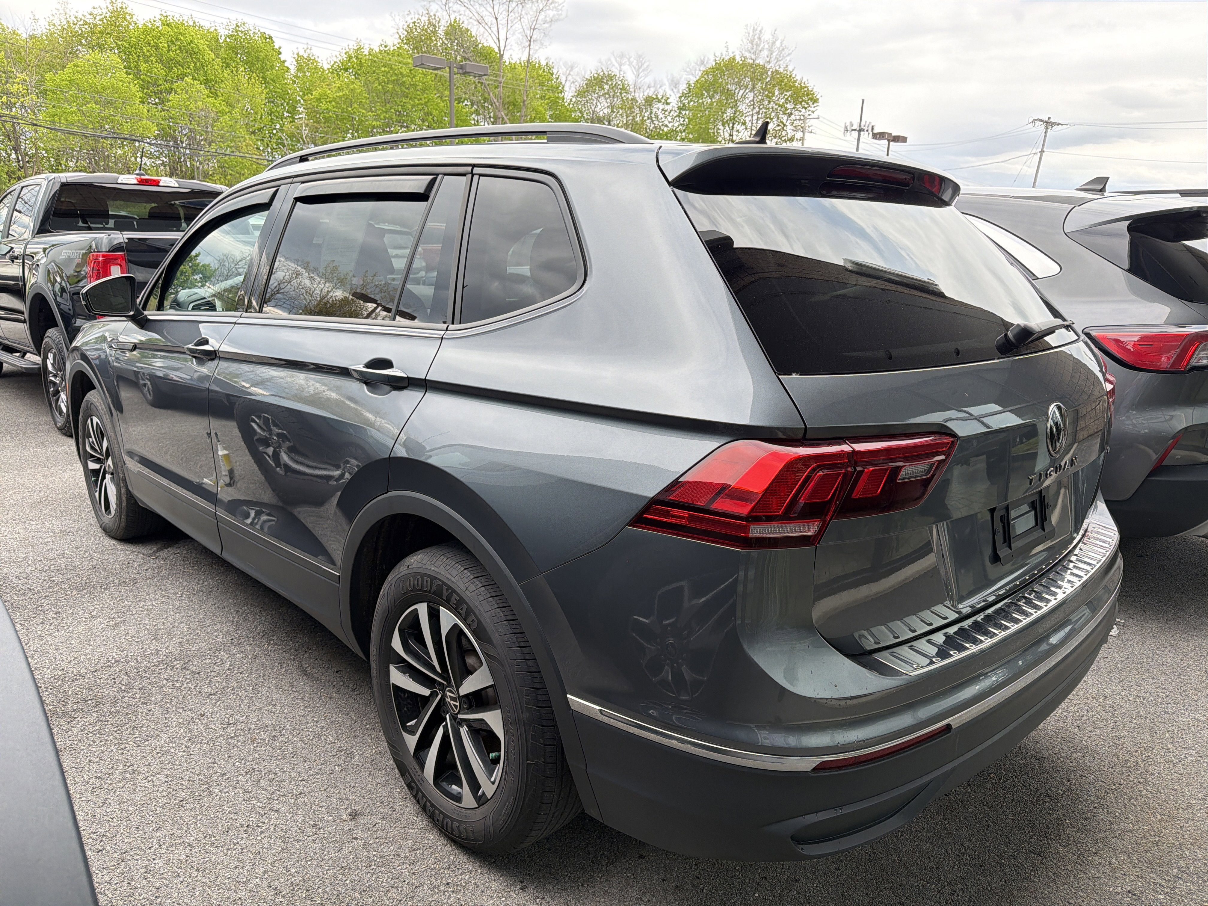 2024 Volkswagen Tiguan 2.0T S 4MOTION