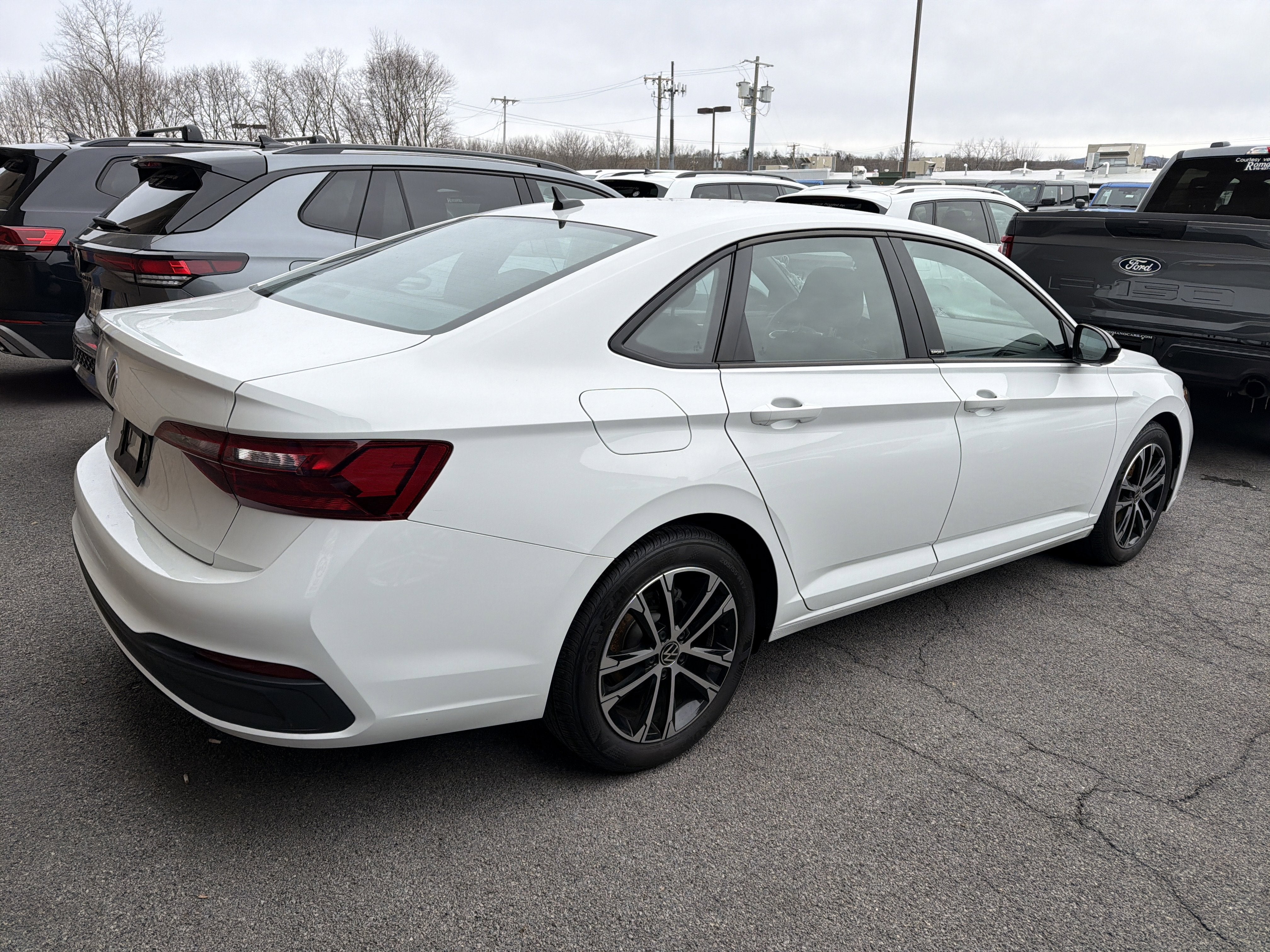 2023 Volkswagen Jetta Sport