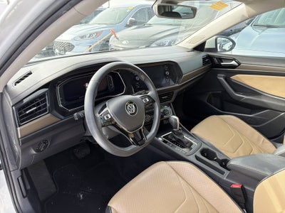 2019 Volkswagen Jetta SEL Premium