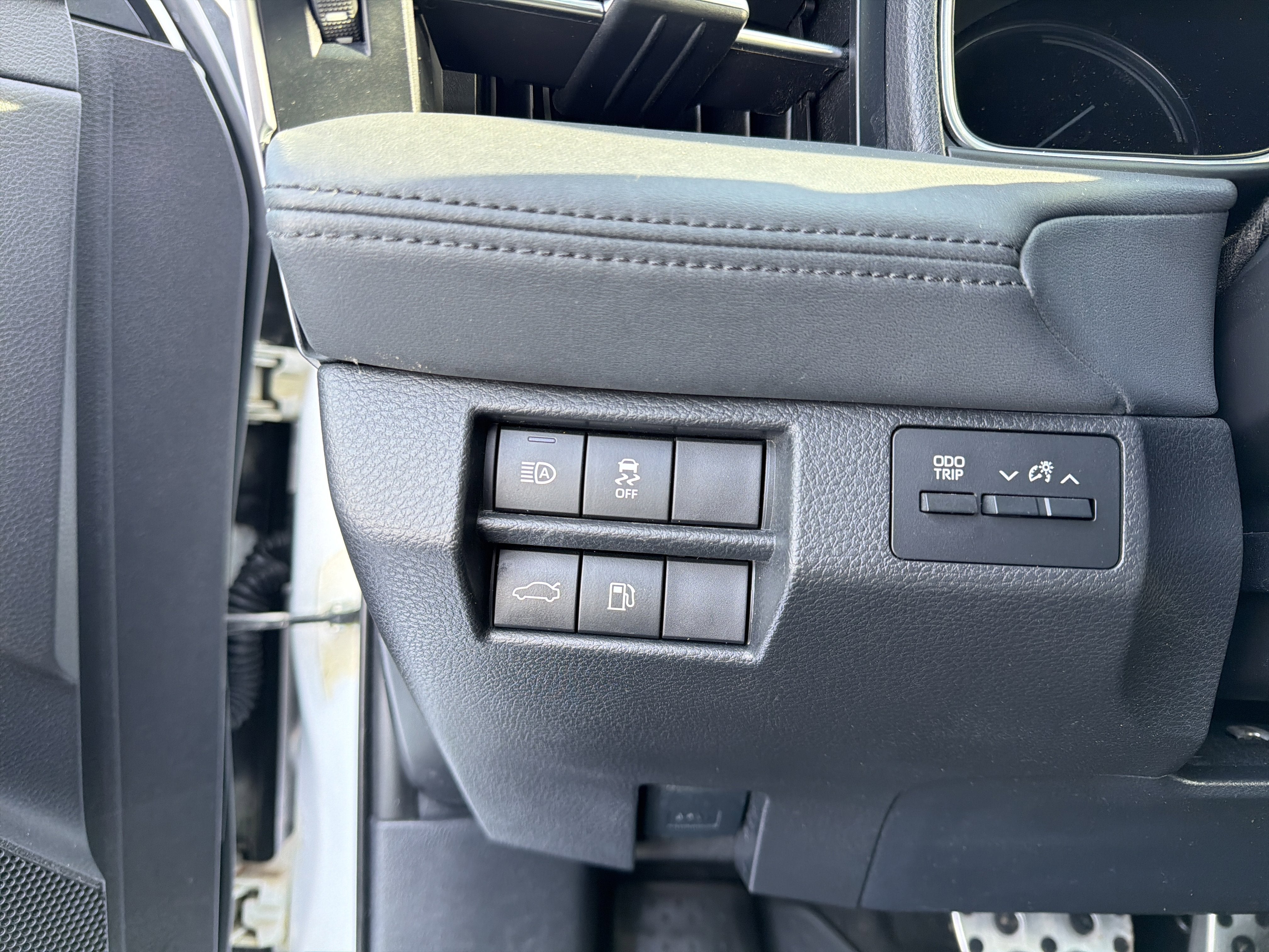 2019 Toyota Avalon XSE Hybrid